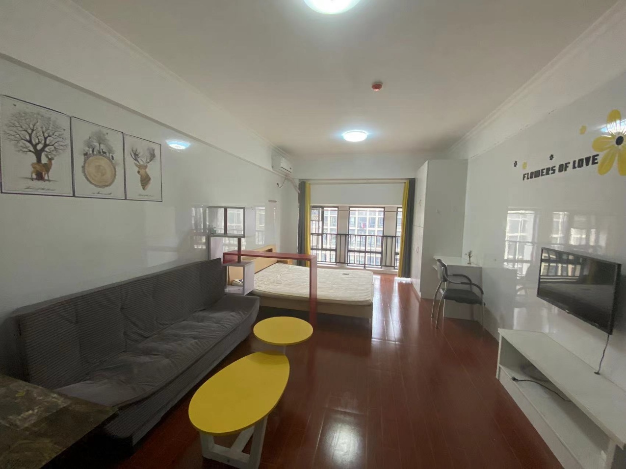 中建芙蓉嘉苑 1室1厅1卫 1200.0元/月 中建芙蓉嘉苑 1室1厅1卫 1200.0元/月室内图