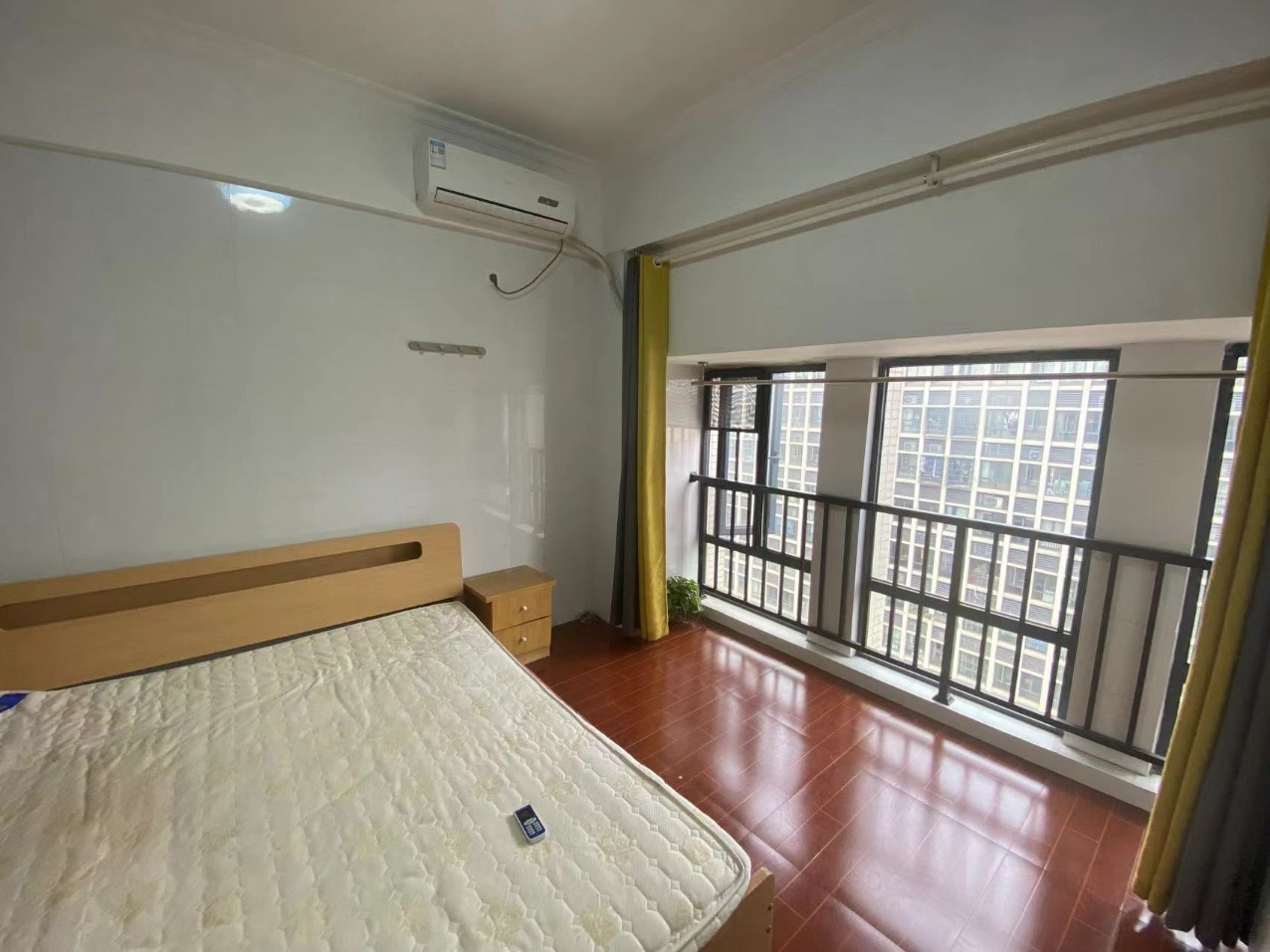 中建芙蓉嘉苑 1室1厅1卫 1200.0元/月 中建芙蓉嘉苑 1室1厅1卫 1200.0元/月室内图