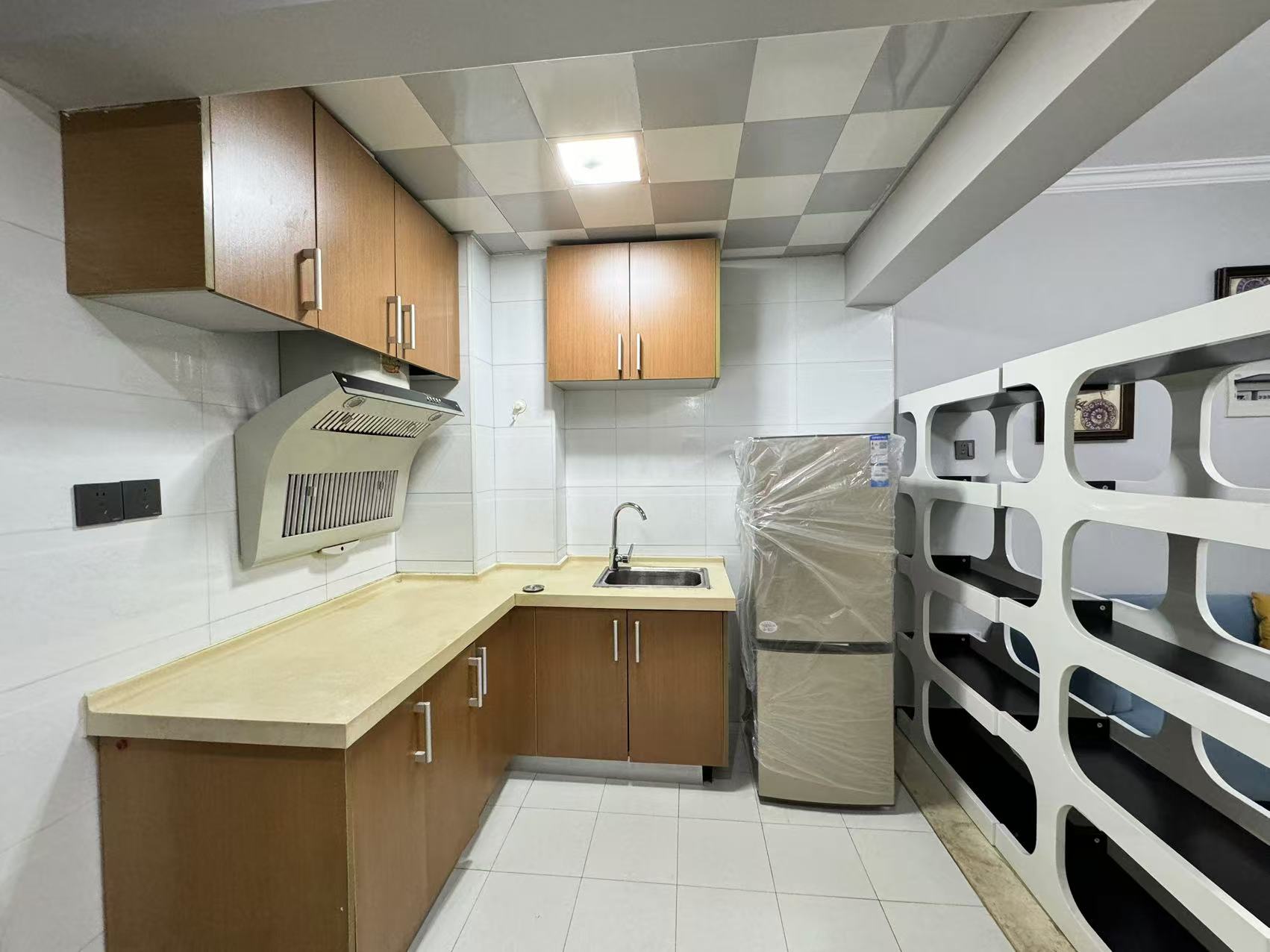 M国际 1室1厅1卫 1300.0元/月 M国际 1室1厅1卫 1300.0元/月室内图