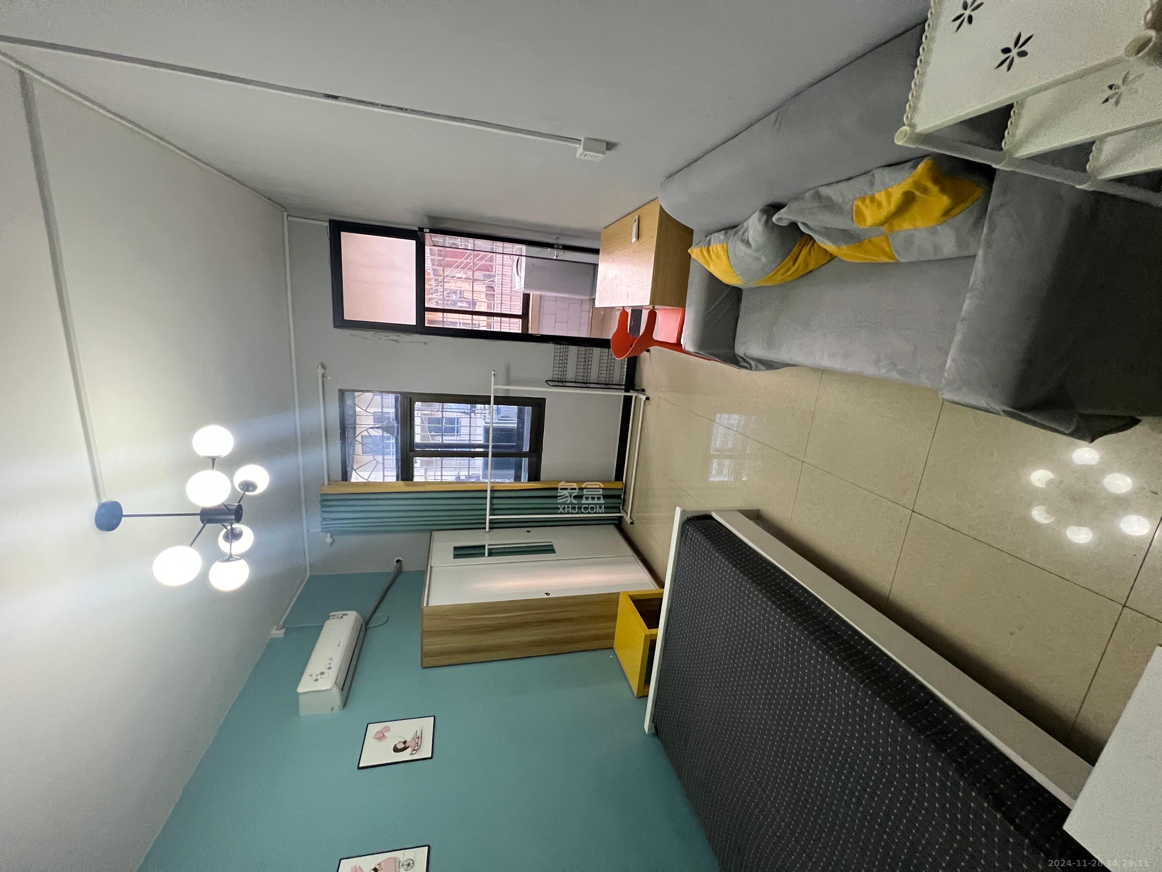 燕山街社区  1室1厅1卫   1600.00元/月室内图