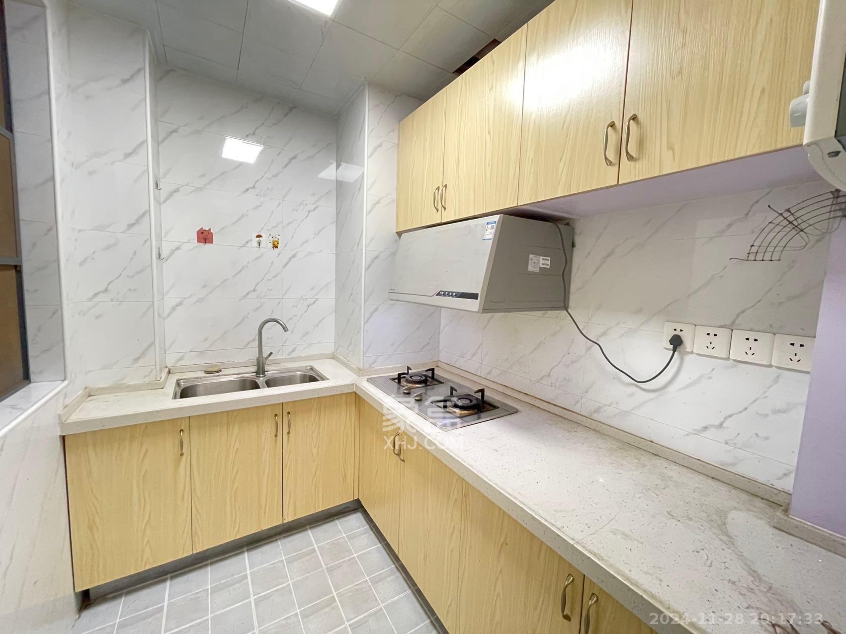 东宜兰园 1室2厅1卫 1800.0元/月 东宜兰园 1室2厅1卫 1800.0元/月室内图