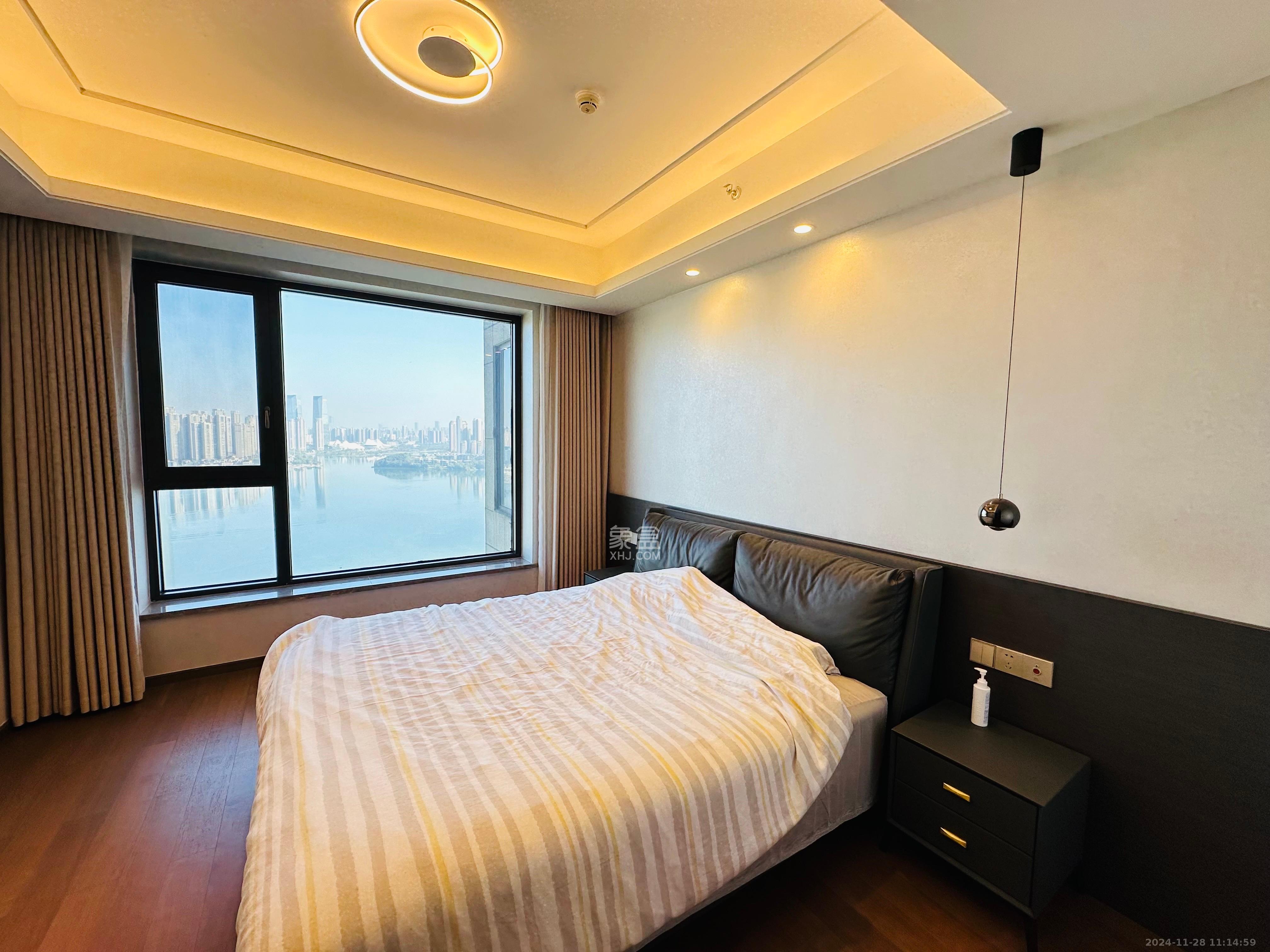 梅溪湖金茂湾 4室2厅3卫 12000.0元/月 梅溪湖金茂湾 4室2厅3卫 12000.0元/月室内图