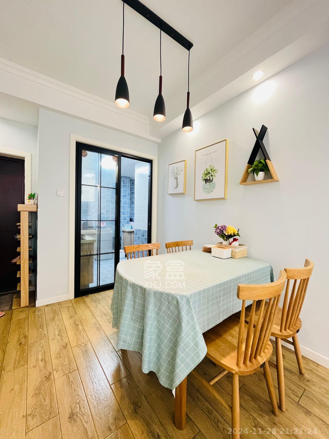 恒泰广场 2室2厅1卫 2500.0元/月 恒泰广场 2室2厅1卫 2500.0元/月室内图