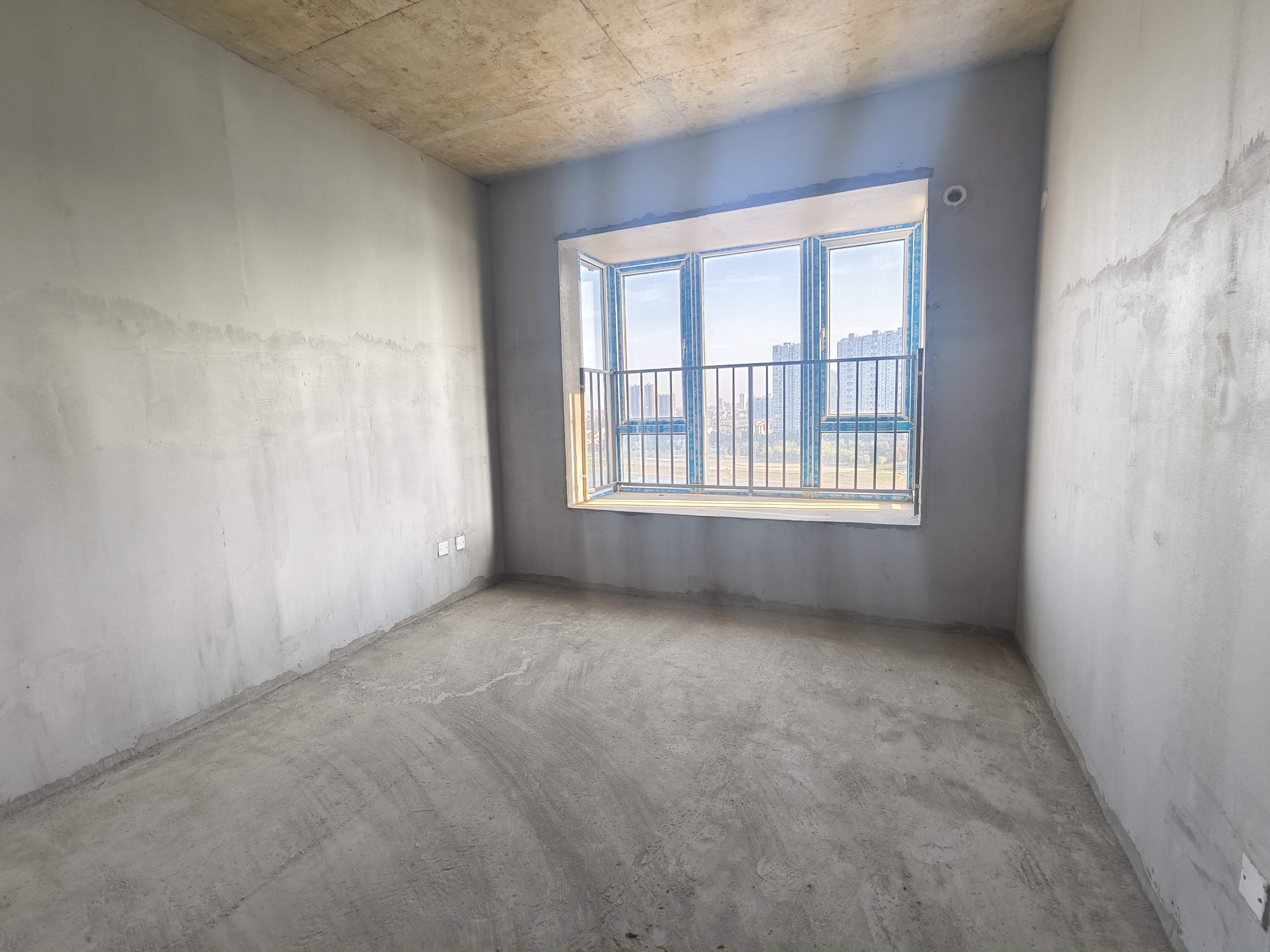 大汉资江城 3室2厅2卫 81.8万 大汉资江城 3室2厅2卫 81.8万客厅