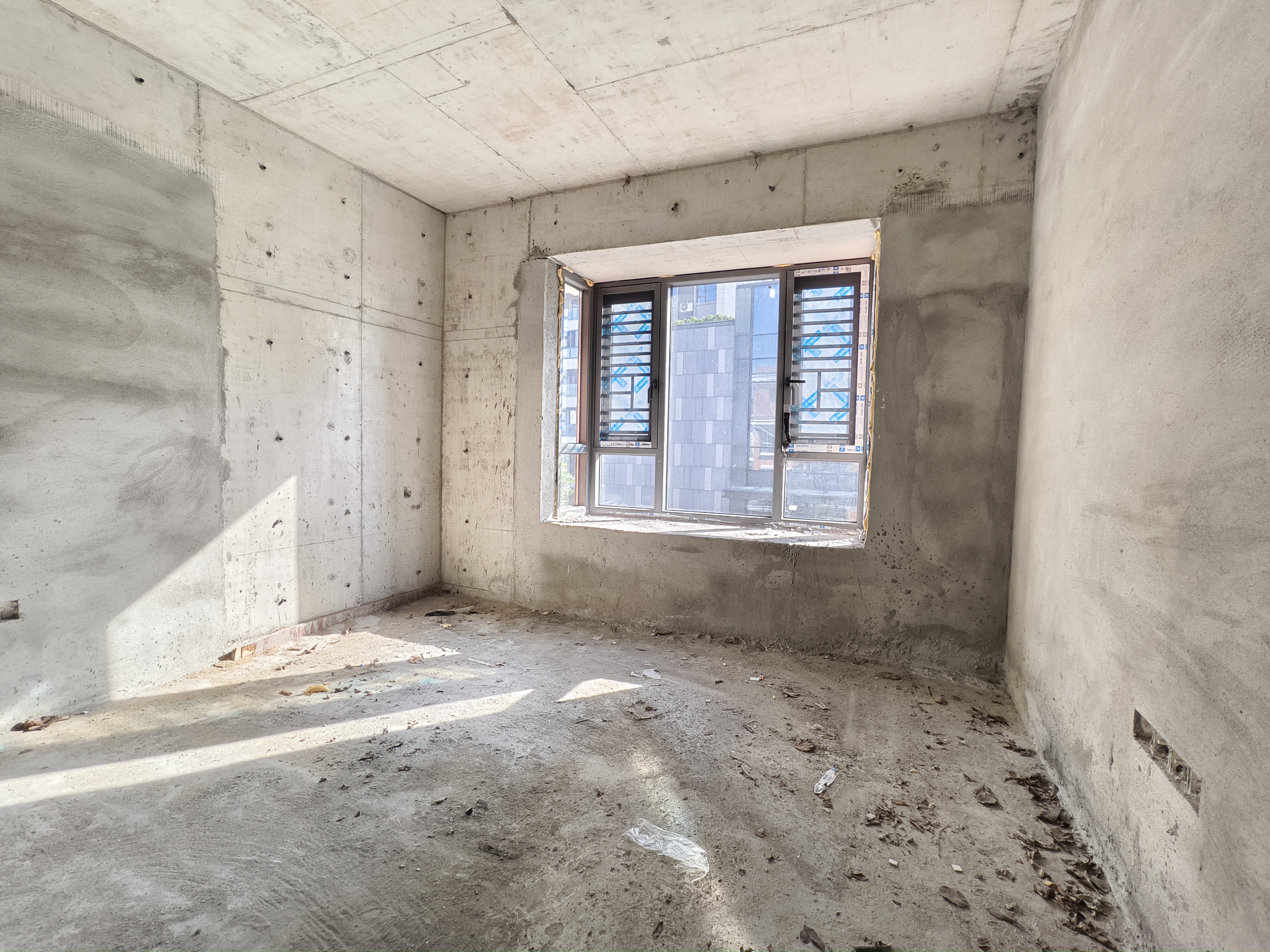 银梦别墅 1室4厅6卫 800.0万 银梦别墅 1室4厅6卫 800.0万客厅