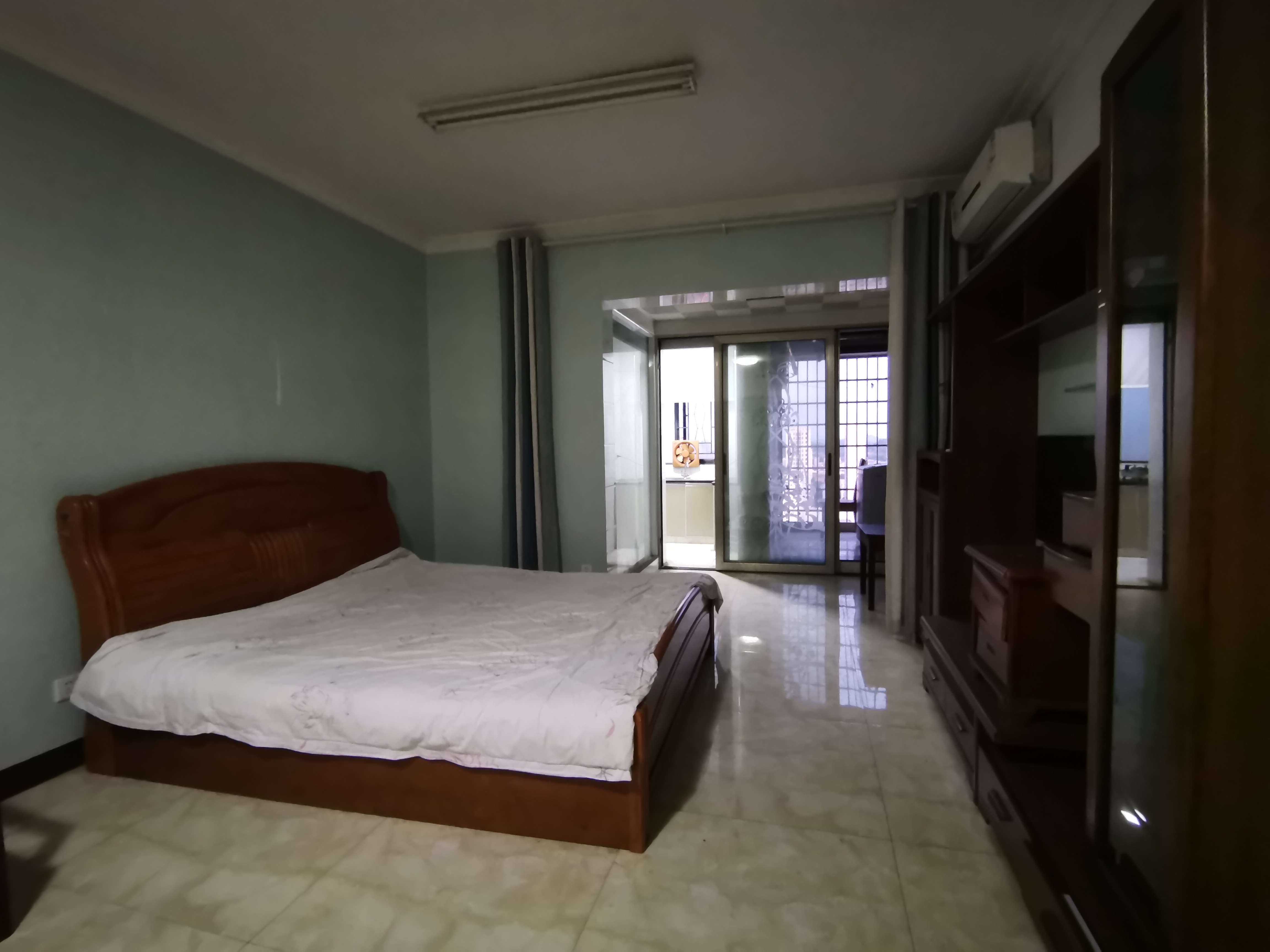 龙泰上品  1室1厅1卫    800.0元/月室内图