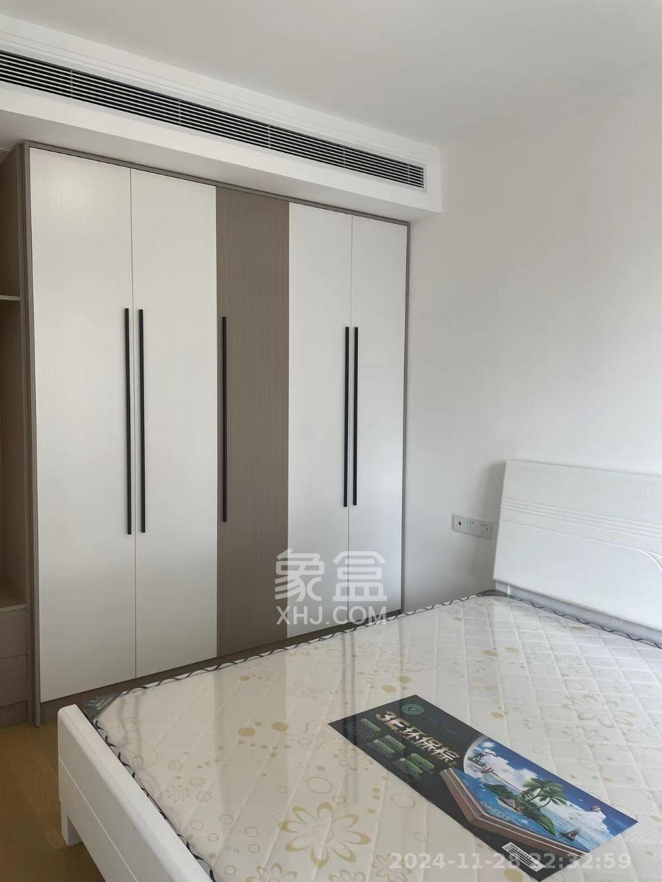 万科金色梦想C区 3室2厅2卫 3200.0元/月 万科金色梦想C区 3室2厅2卫 3200.0元/月室内图