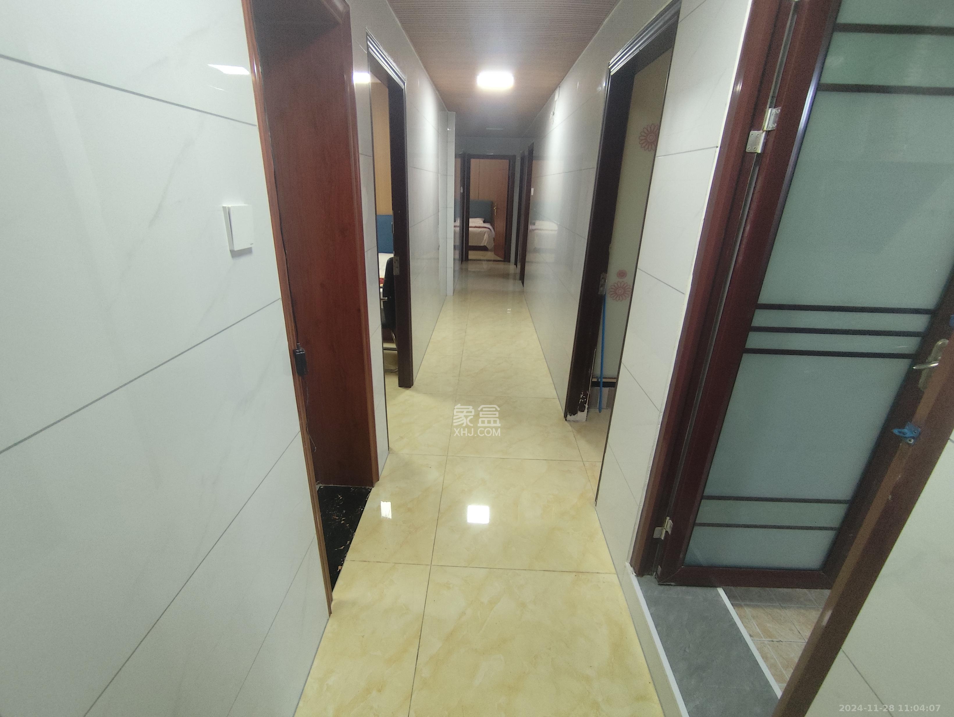 黎郡新宇太和园 6室2厅1卫 3500.0元/月 黎郡新宇太和园 6室2厅1卫 3500.0元/月室内图