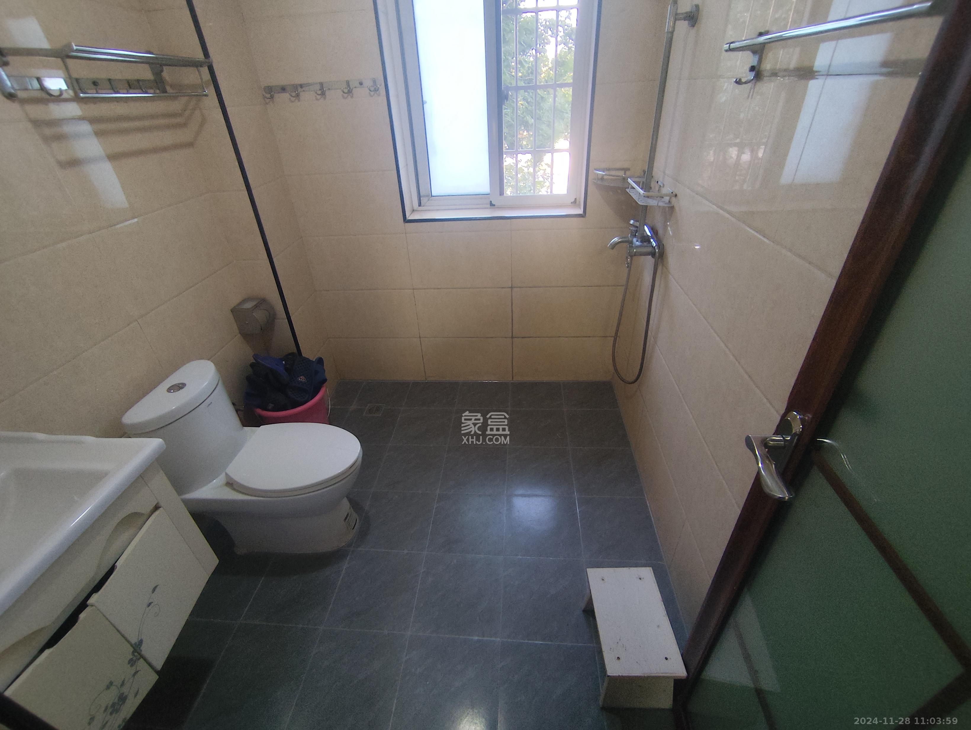 黎郡新宇太和园 6室2厅1卫 3500.0元/月 黎郡新宇太和园 6室2厅1卫 3500.0元/月室内图