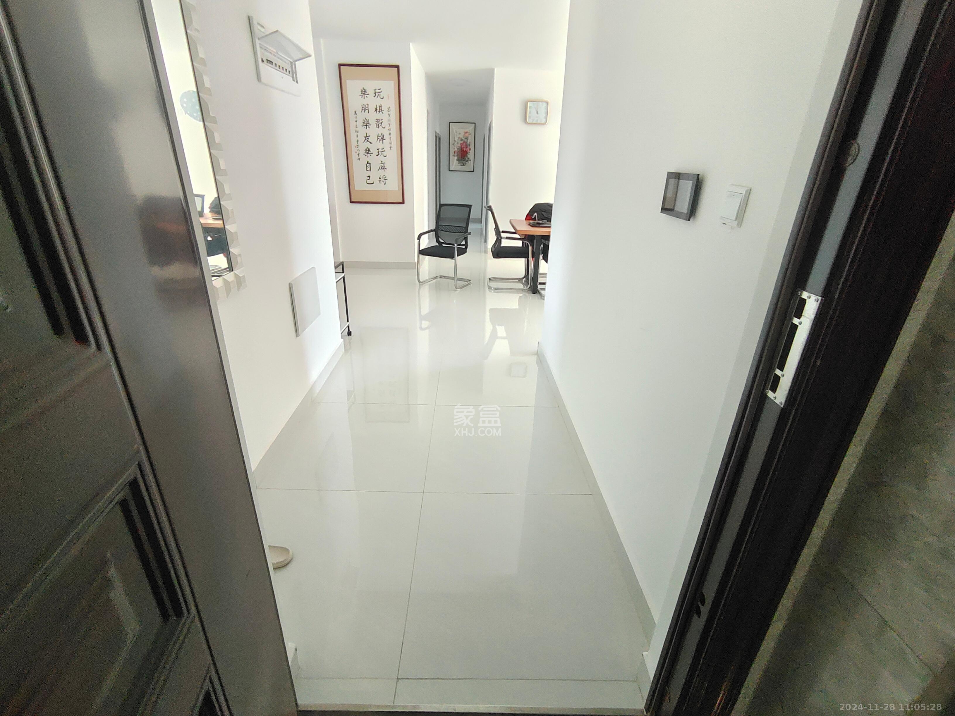 中建钰和城 4室2厅2卫 4100.0元/月 中建钰和城 4室2厅2卫 4100.0元/月室内图