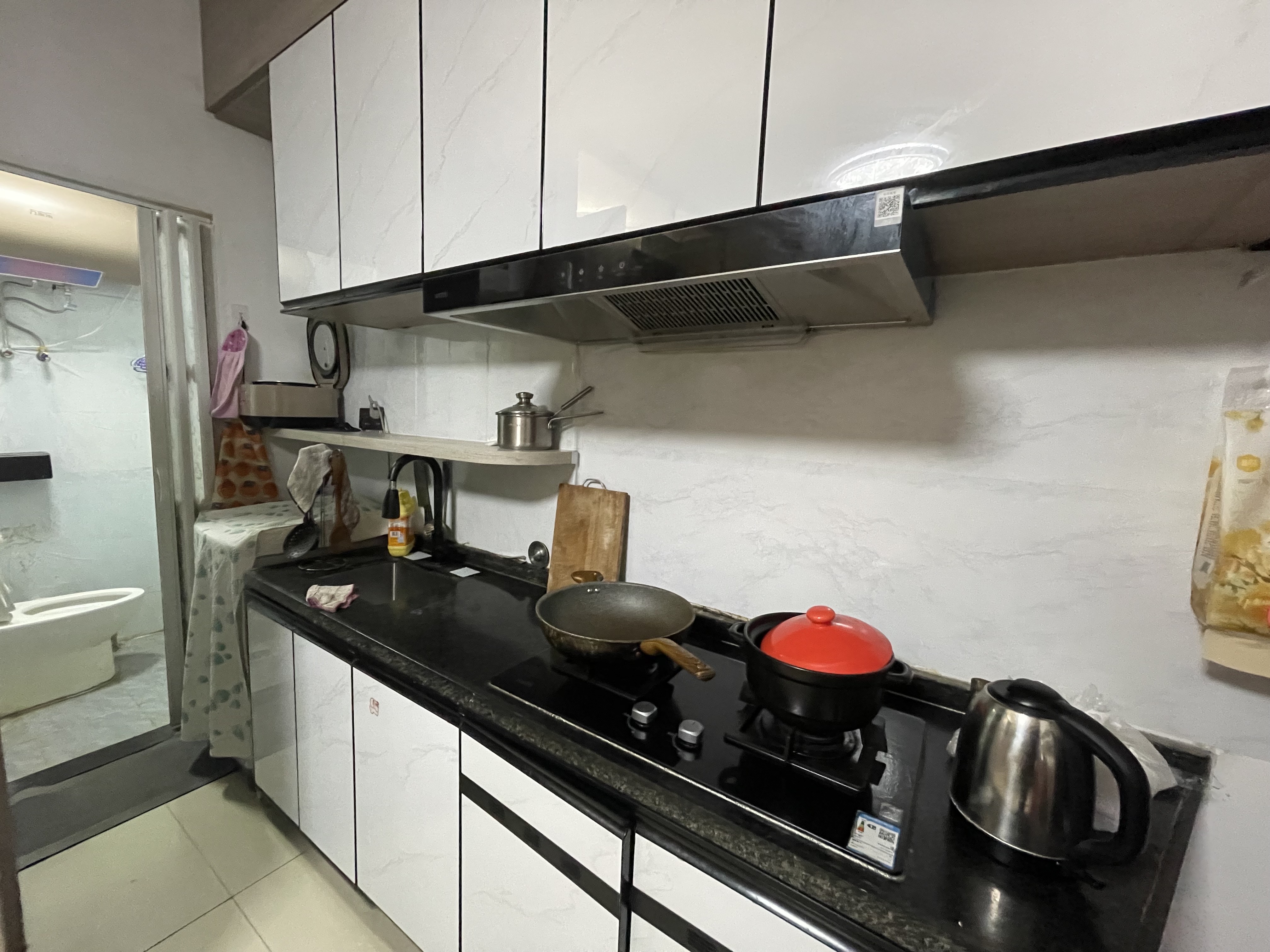 南沙公寓  1室1厅1卫    36.0万 南沙公寓  1室1厅1卫    36.0万客厅