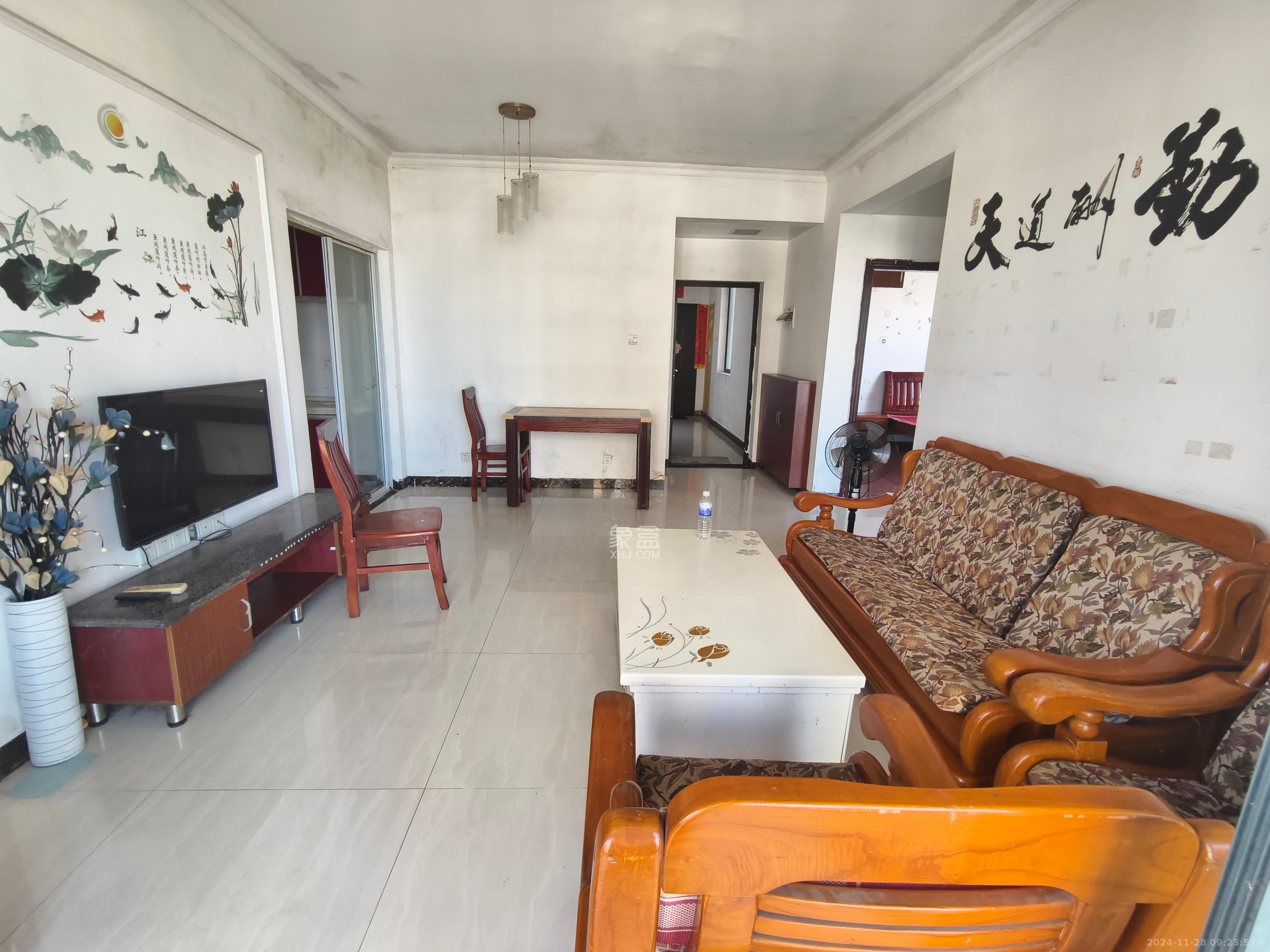 松雅湖畔  3室1厅1卫   1500.00元/月室内图