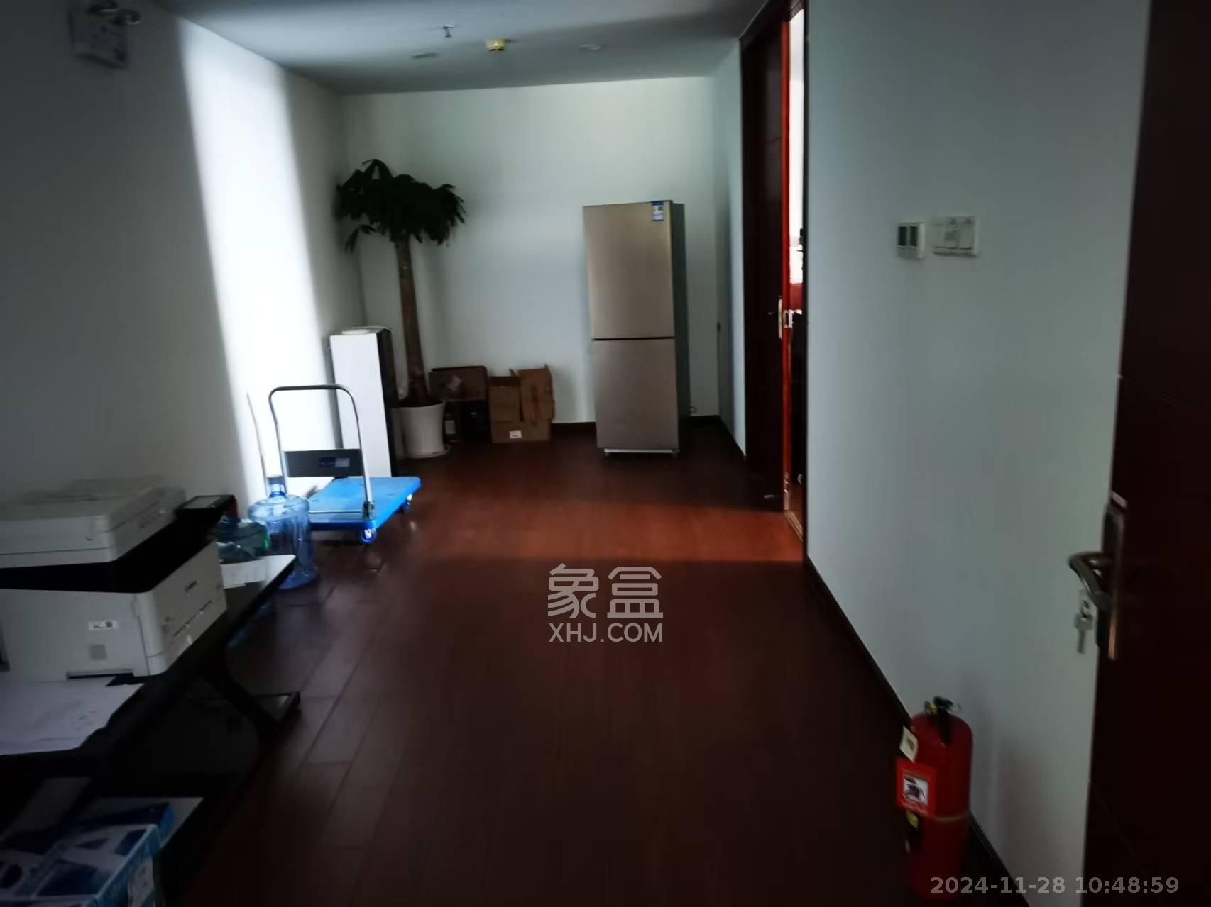 中欣国际   604.62㎡      23000.0元/月室内图