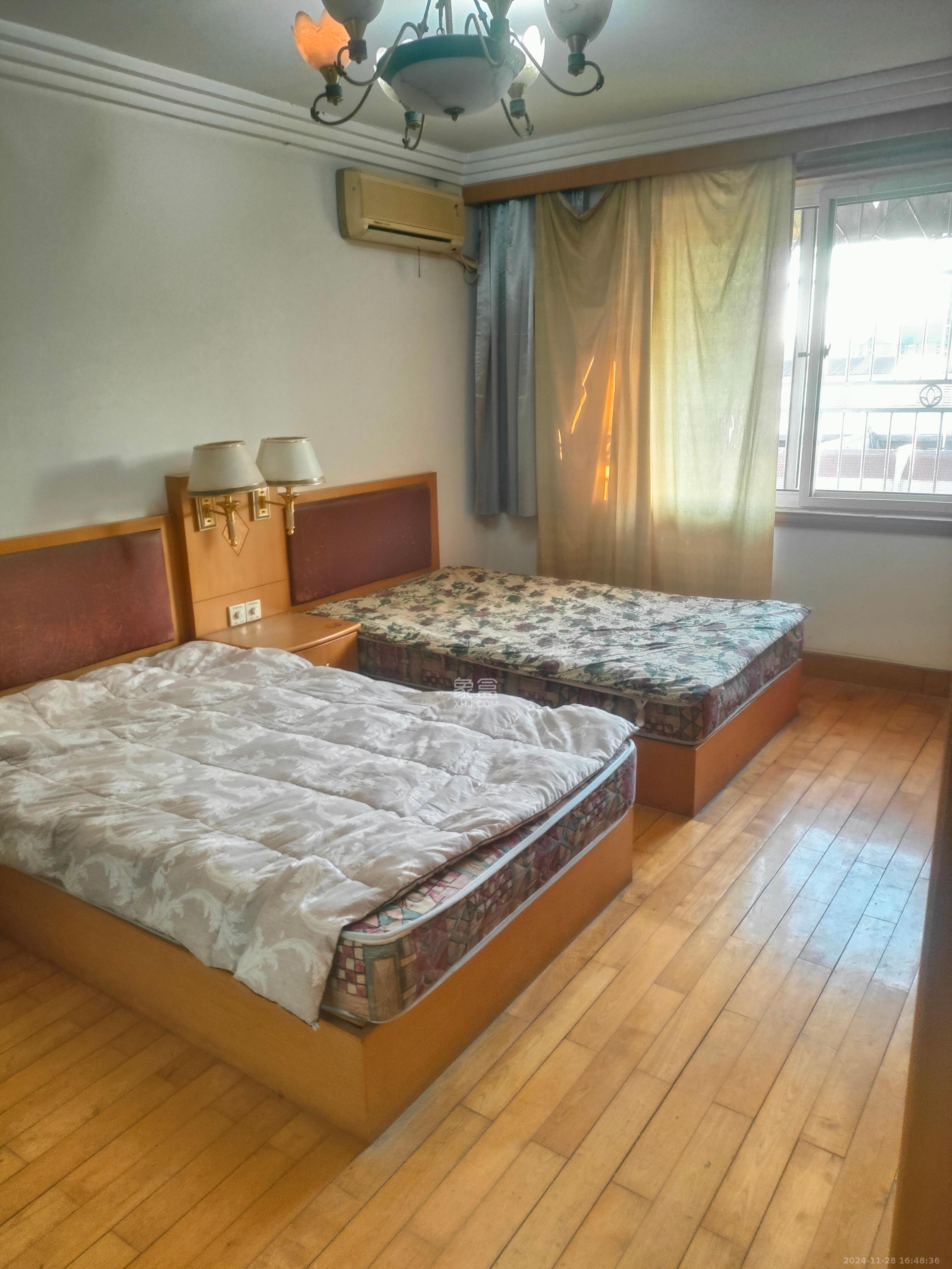 海威大厦 3室2厅1卫 2000.0元/月 海威大厦 3室2厅1卫 2000.0元/月室内图