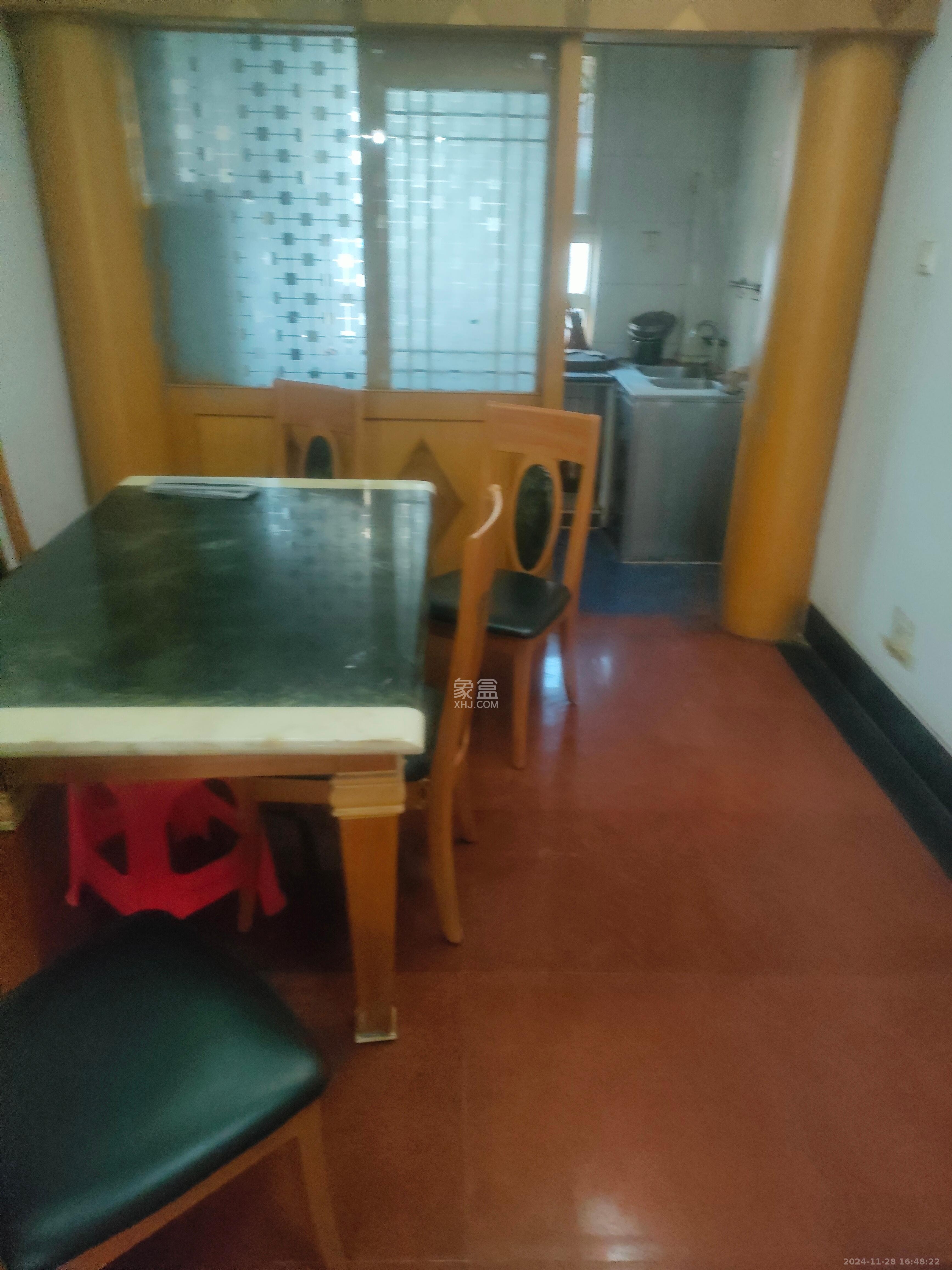 海威大厦 3室2厅1卫 2000.0元/月 海威大厦 3室2厅1卫 2000.0元/月室内图