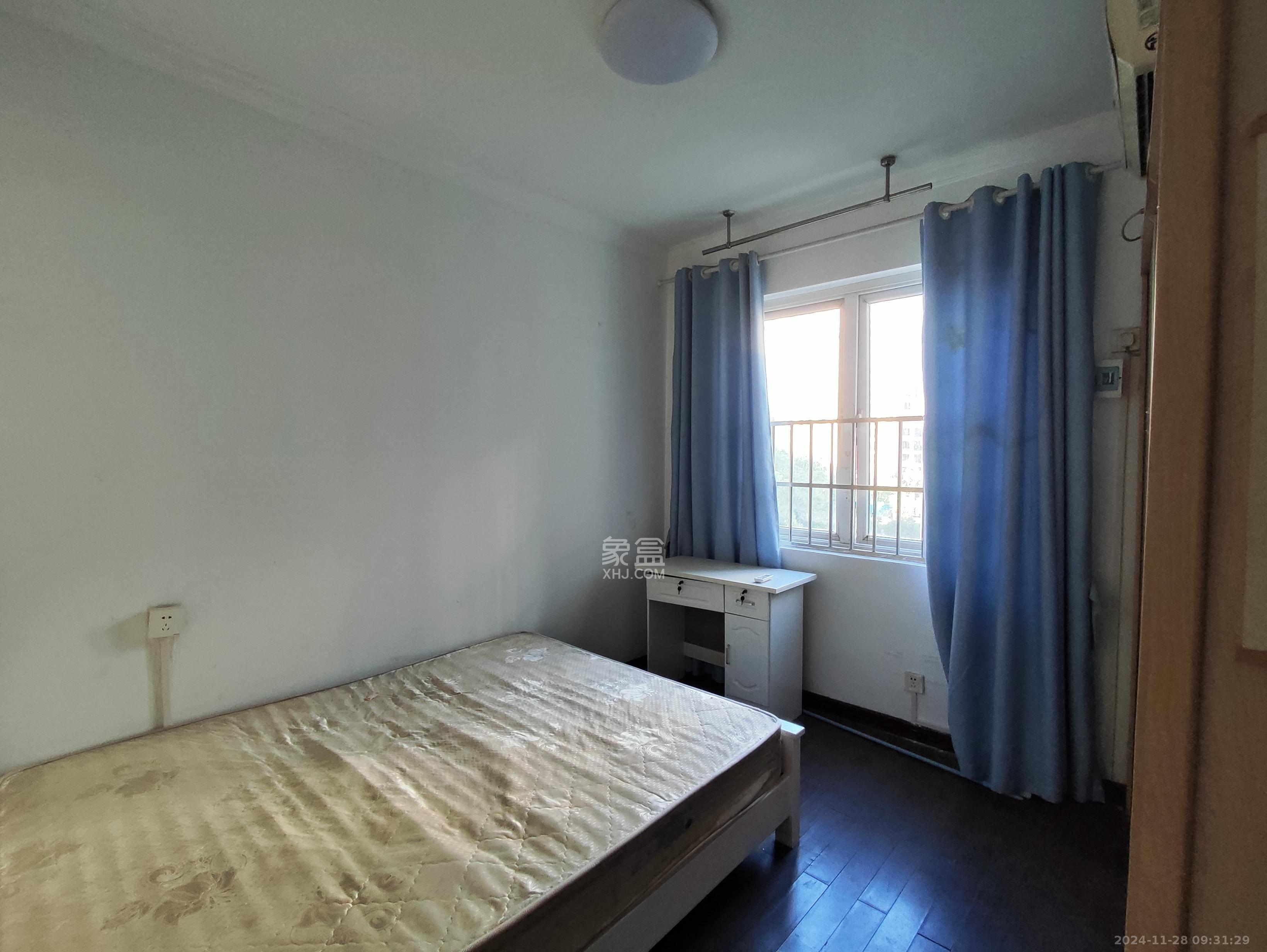 珠江花城一期桂苑 4室2厅1卫 1800.0元/月 珠江花城一期桂苑 4室2厅1卫 1800.0元/月室内图