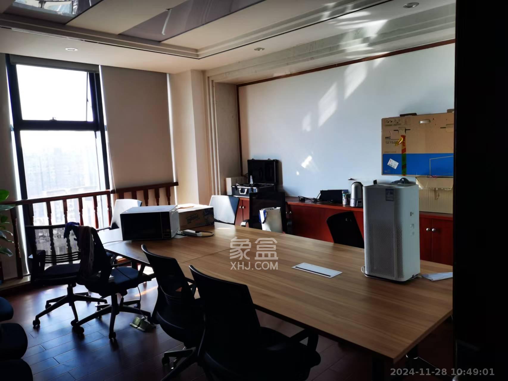 中欣国际   604.62㎡      23000.0元/月室内图