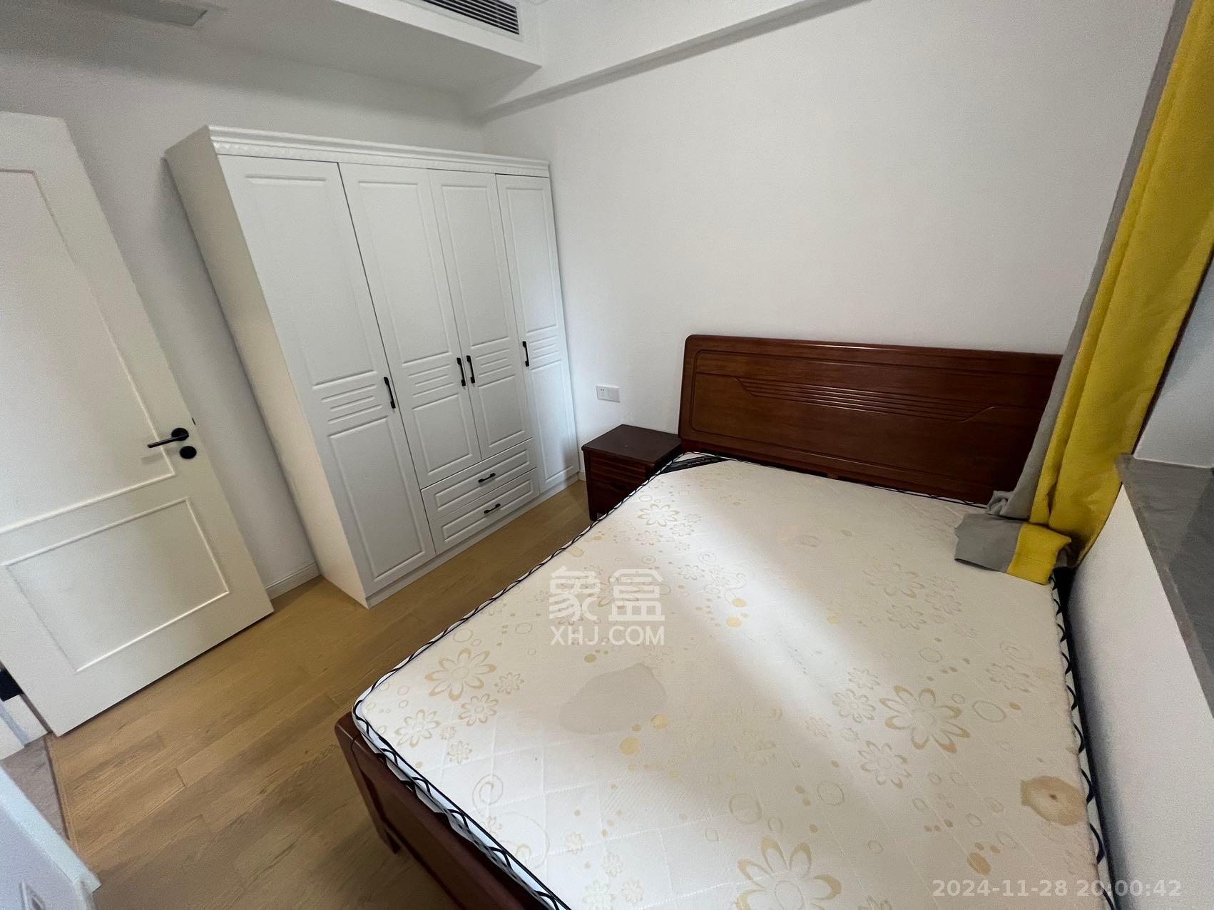 万科金色梦想C区 3室2厅2卫 3200.0元/月 万科金色梦想C区 3室2厅2卫 3200.0元/月室内图