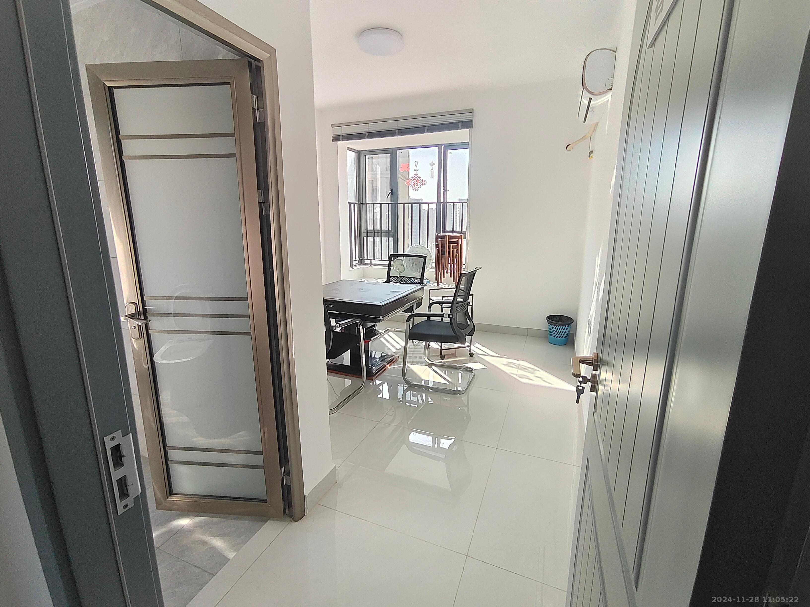 中建钰和城 4室2厅2卫 4100.0元/月 中建钰和城 4室2厅2卫 4100.0元/月室内图