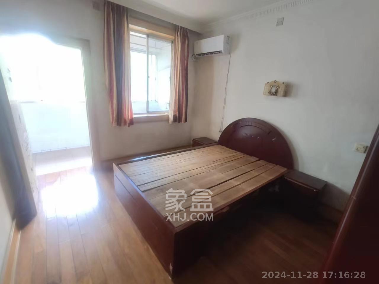 长钢社区(半边山宿舍区) 2室1厅1卫 1400.0元/月 长钢社区(半边山宿舍区) 2室1厅1卫 1400.0元/月室内图