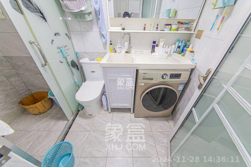 安泰嘉园（湘府邻伴）  1室1厅1卫   2200.00元/月室内图