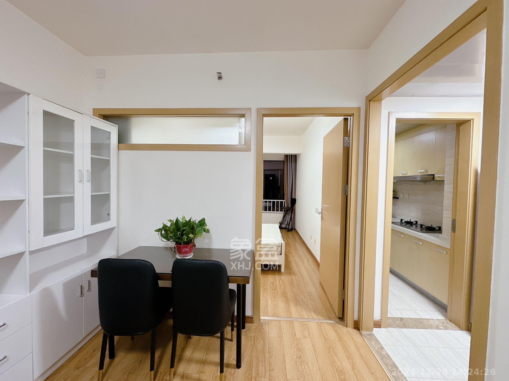 北辰三角洲E3区  1室1厅1卫    2700.0元/月 北辰三角洲E3区  1室1厅1卫    2700.0元/月室内图