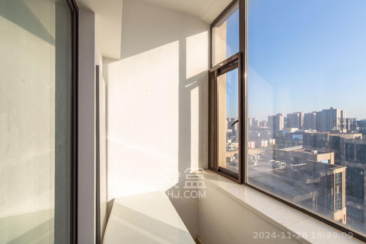 喜盈门范城 2室1厅1卫 2300.0元/月 喜盈门范城 2室1厅1卫 2300.0元/月室内图