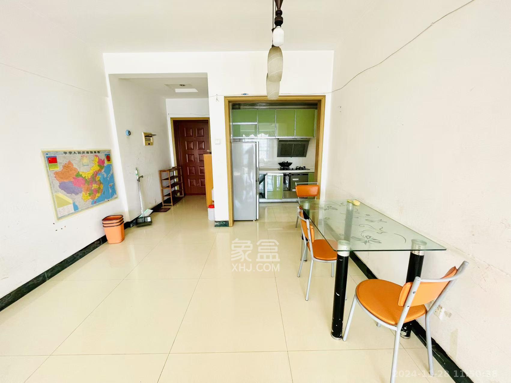 高林金三华邸 2室2厅1卫 1500.0元/月 高林金三华邸 2室2厅1卫 1500.0元/月室内图