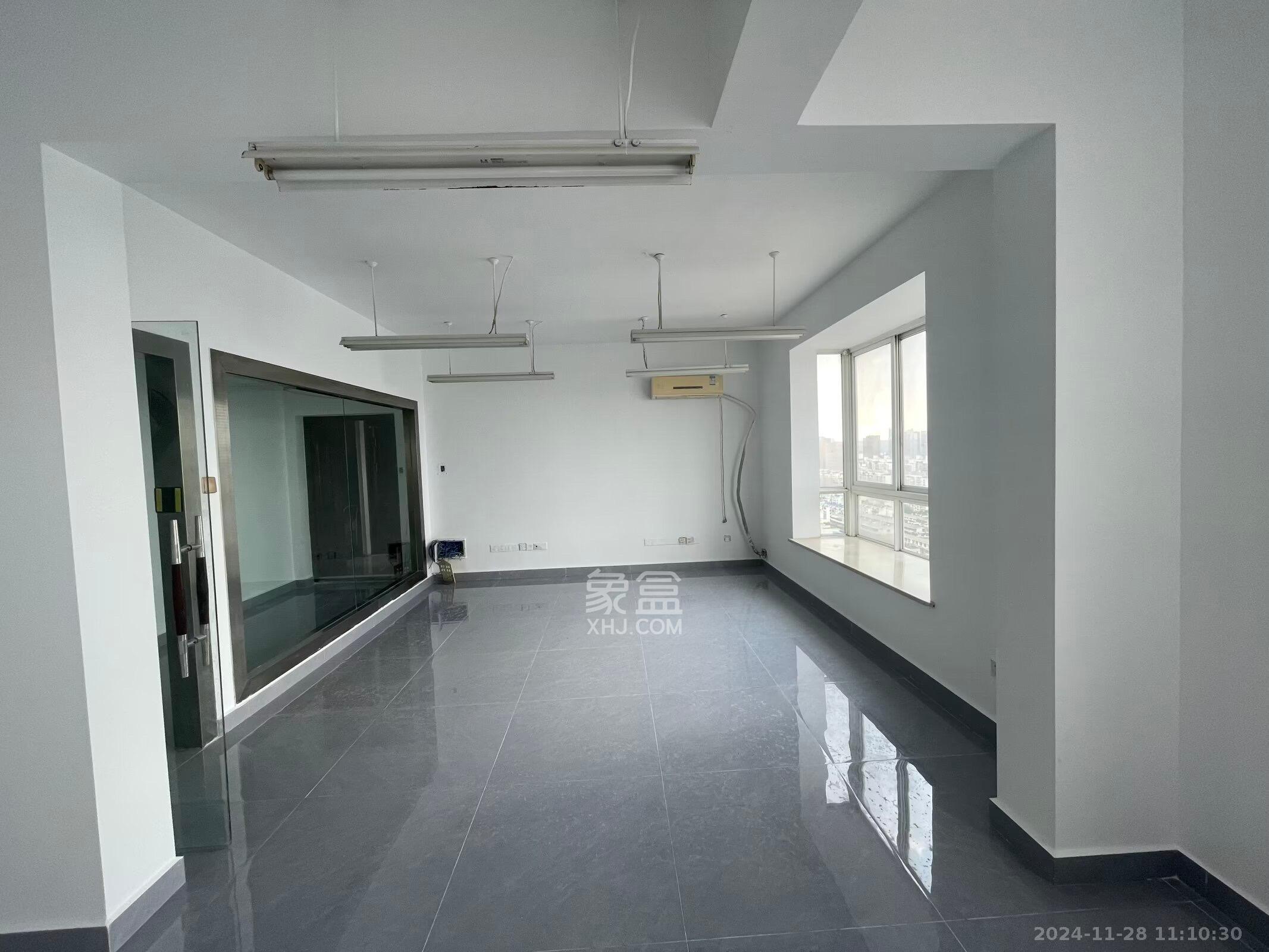 永通商邸 4室2厅1卫 4500.0元/月 永通商邸 4室2厅1卫 4500.0元/月室内图