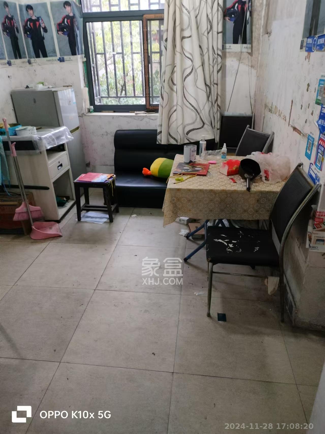 矿山研究院 2室1厅1卫 1500.0元/月 矿山研究院 2室1厅1卫 1500.0元/月室内图