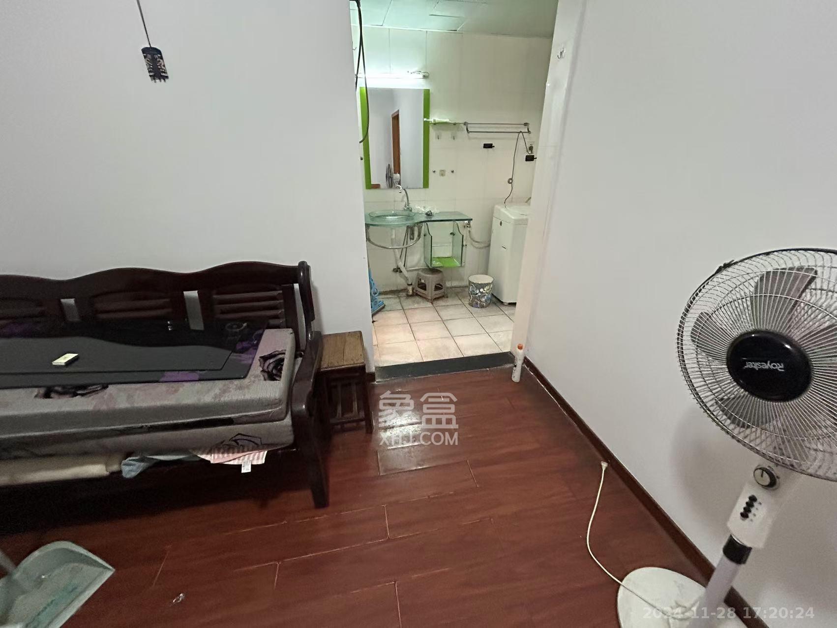 颐美会现代城 1室1厅1卫 1500.0元/月 颐美会现代城 1室1厅1卫 1500.0元/月室内图