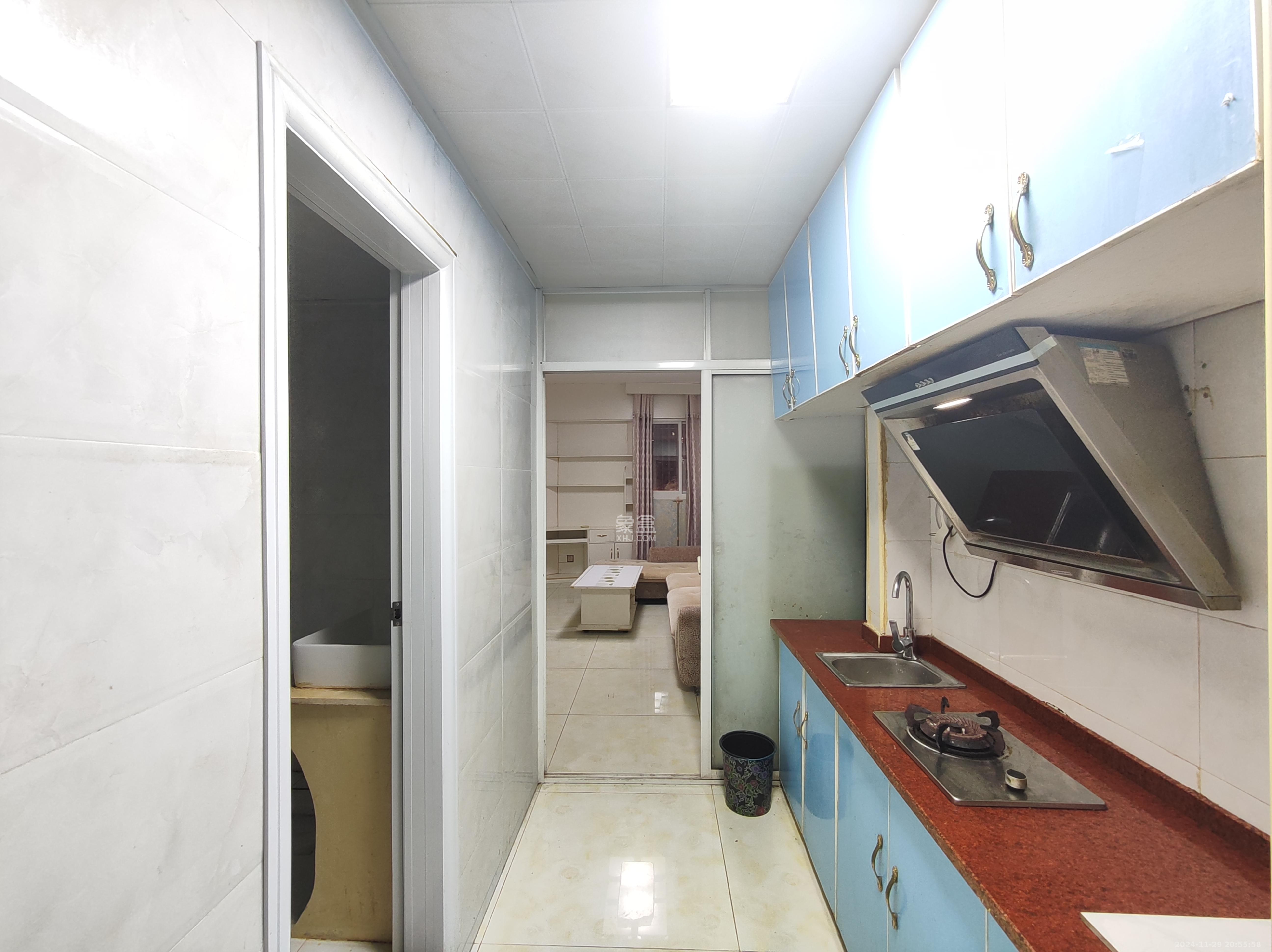 麓谷明珠 1室1厅1卫 1500.0元/月 麓谷明珠 1室1厅1卫 1500.0元/月室内图