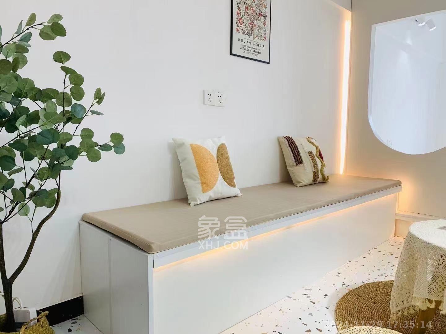 东怡外国(南湖一号) 1室1厅1卫 2300.0元/月 东怡外国(南湖一号) 1室1厅1卫 2300.0元/月室内图