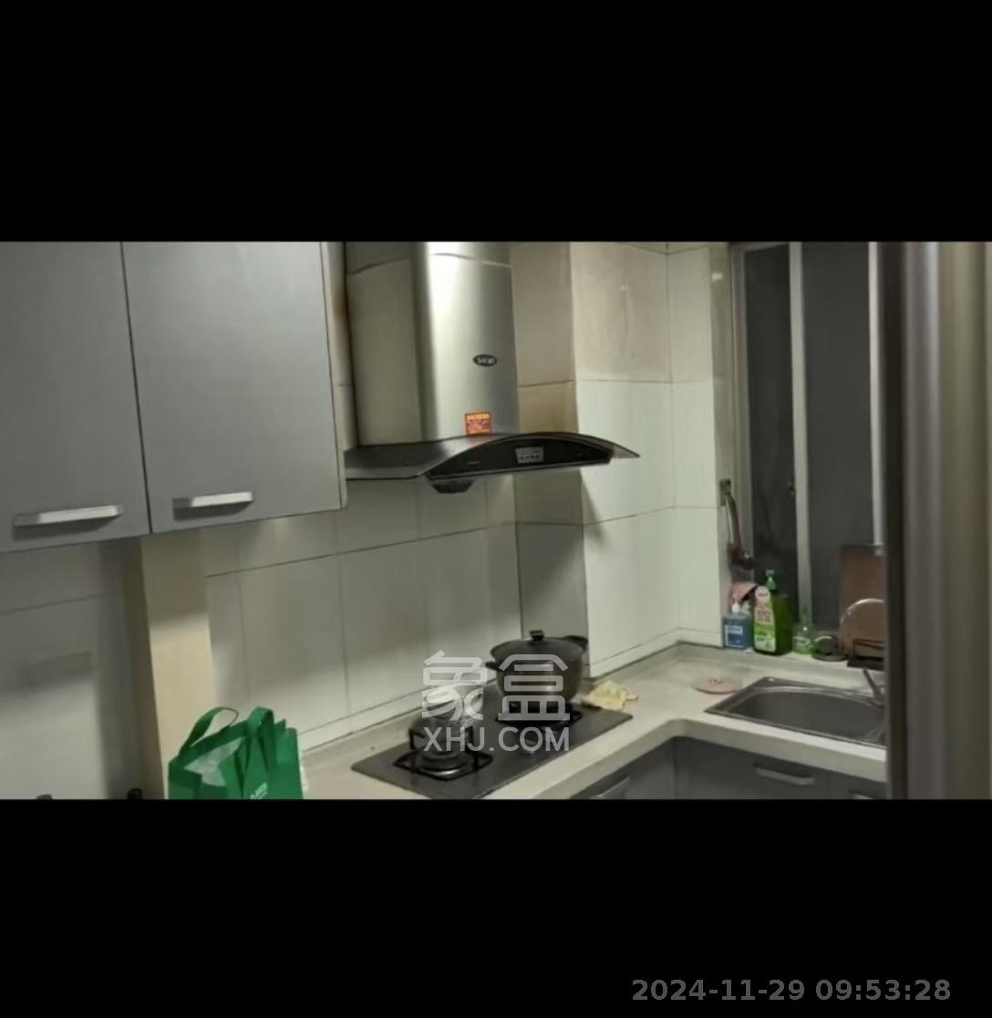 华银园 2室2厅1卫 2400.0元/月 华银园 2室2厅1卫 2400.0元/月室内图