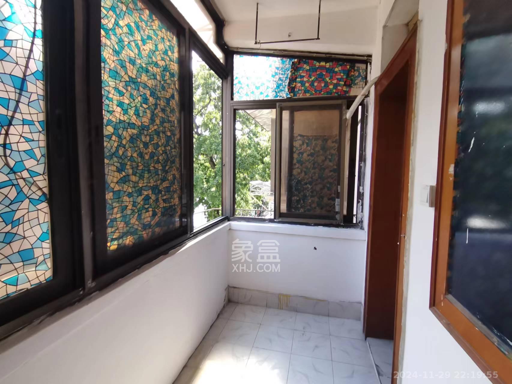 上麻园岭散盘  1室1厅1卫    1400.0元/月 上麻园岭散盘  1室1厅1卫    1400.0元/月室内图