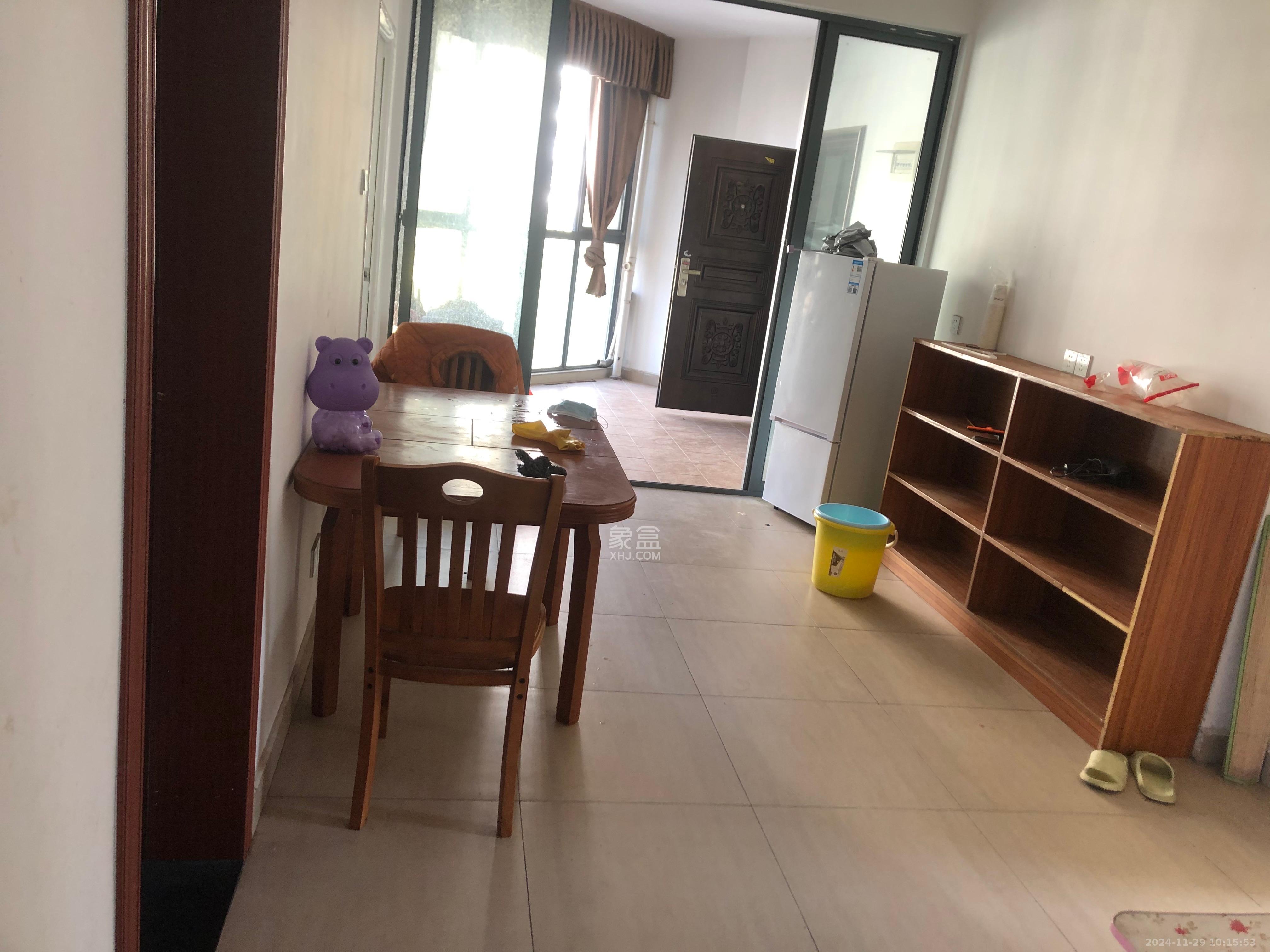 天赐良园 2室2厅1卫 1800.0元/月 天赐良园 2室2厅1卫 1800.0元/月室内图