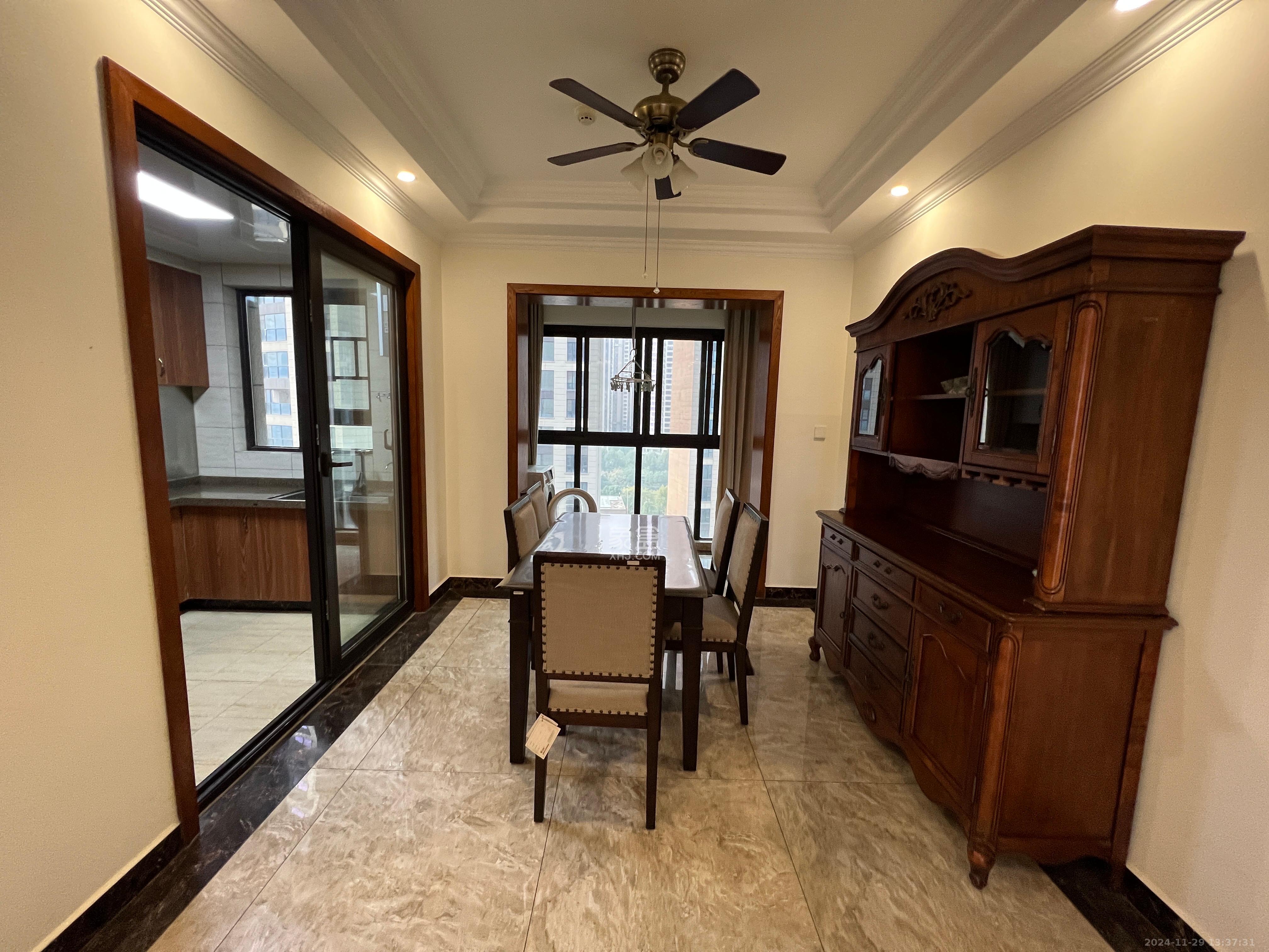 晟通牡丹舸  1室2厅2卫    5500.0元/月 晟通牡丹舸  1室2厅2卫    5500.0元/月室内图