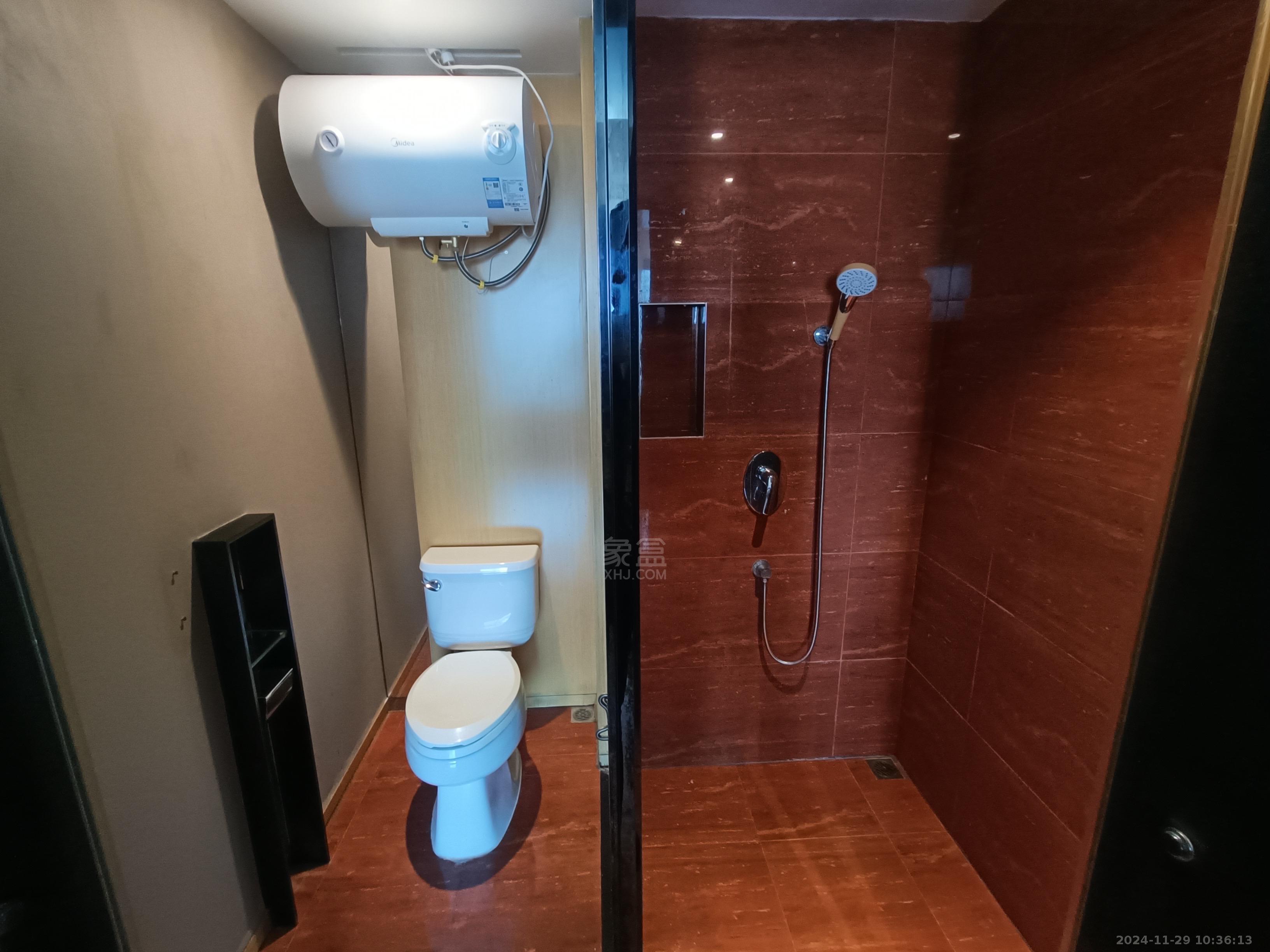 银天国际 1室1厅1卫 1100.0元/月 银天国际 1室1厅1卫 1100.0元/月室内图