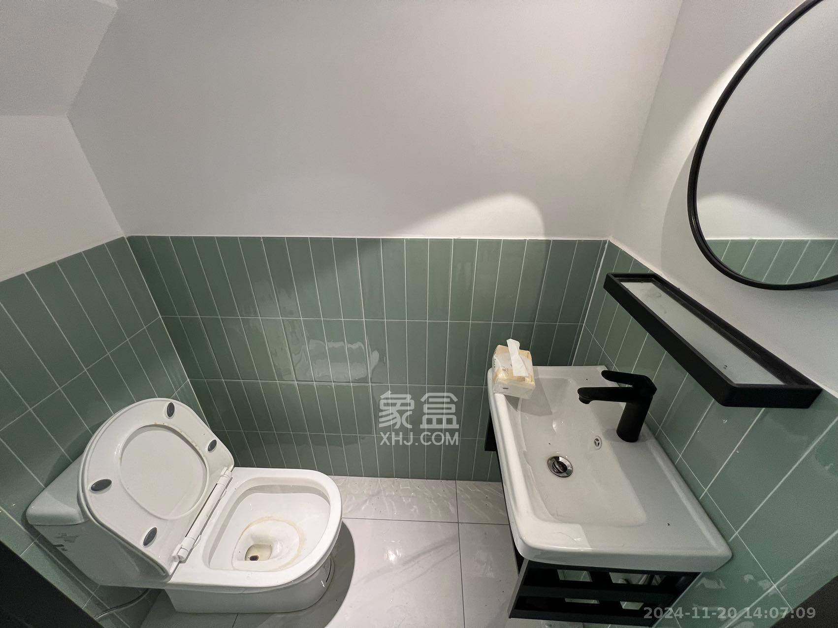 龙湖新壹城  2室1厅1卫    2500.0元/月 龙湖新壹城  2室1厅1卫    2500.0元/月室内图