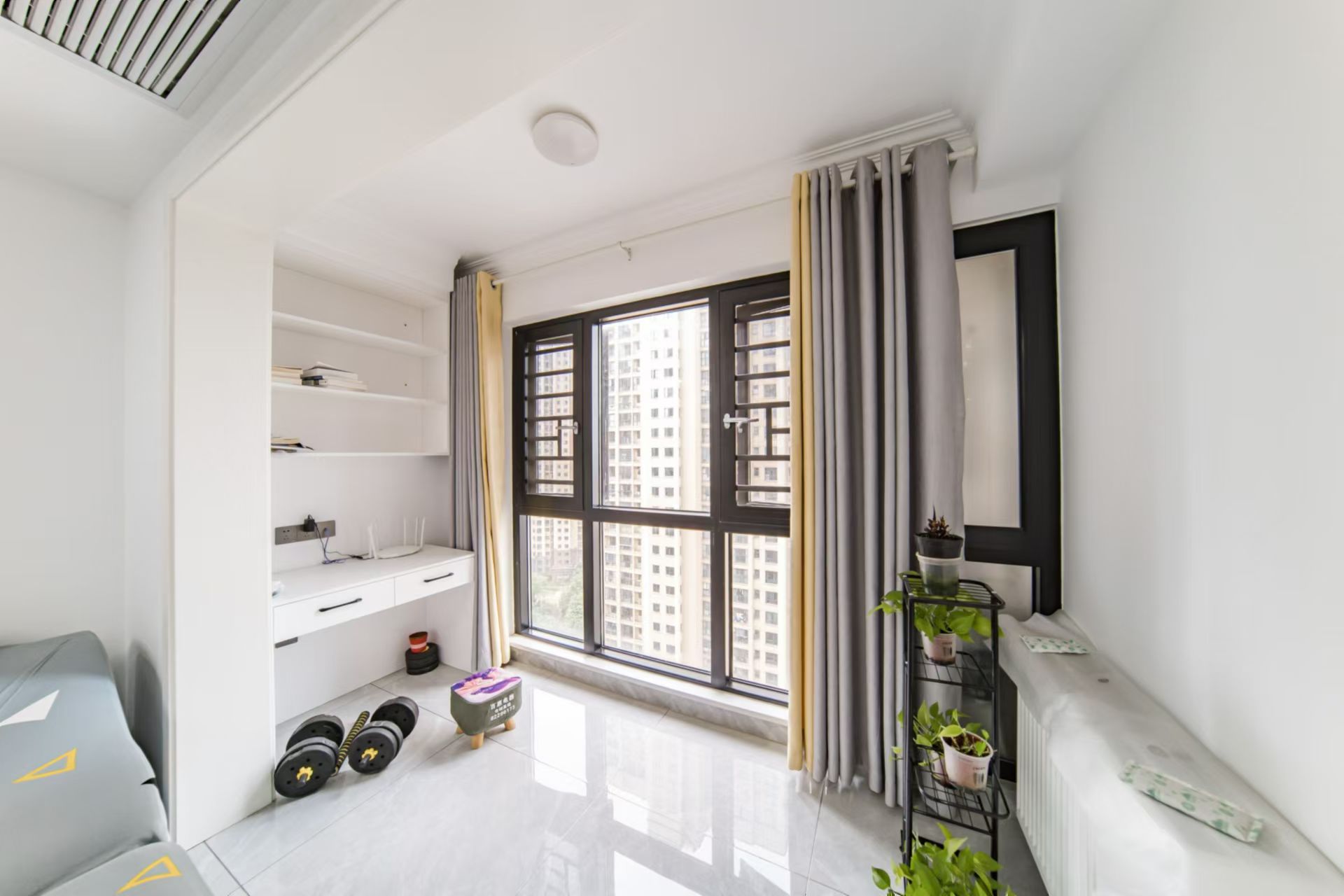 湘熙水郡(观澜海赋家园) 2室2厅1卫 2000.0元/月 湘熙水郡(观澜海赋家园) 2室2厅1卫 2000.0元/月室内图