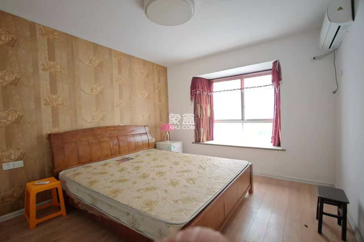 生活艺术城  3室2厅2卫    2200.0元/月 生活艺术城  3室2厅2卫    2200.0元/月室内图