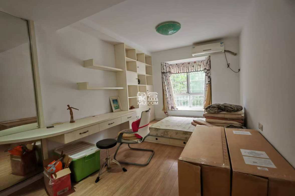 生活艺术城  3室2厅2卫    2200.0元/月 生活艺术城  3室2厅2卫    2200.0元/月室内图