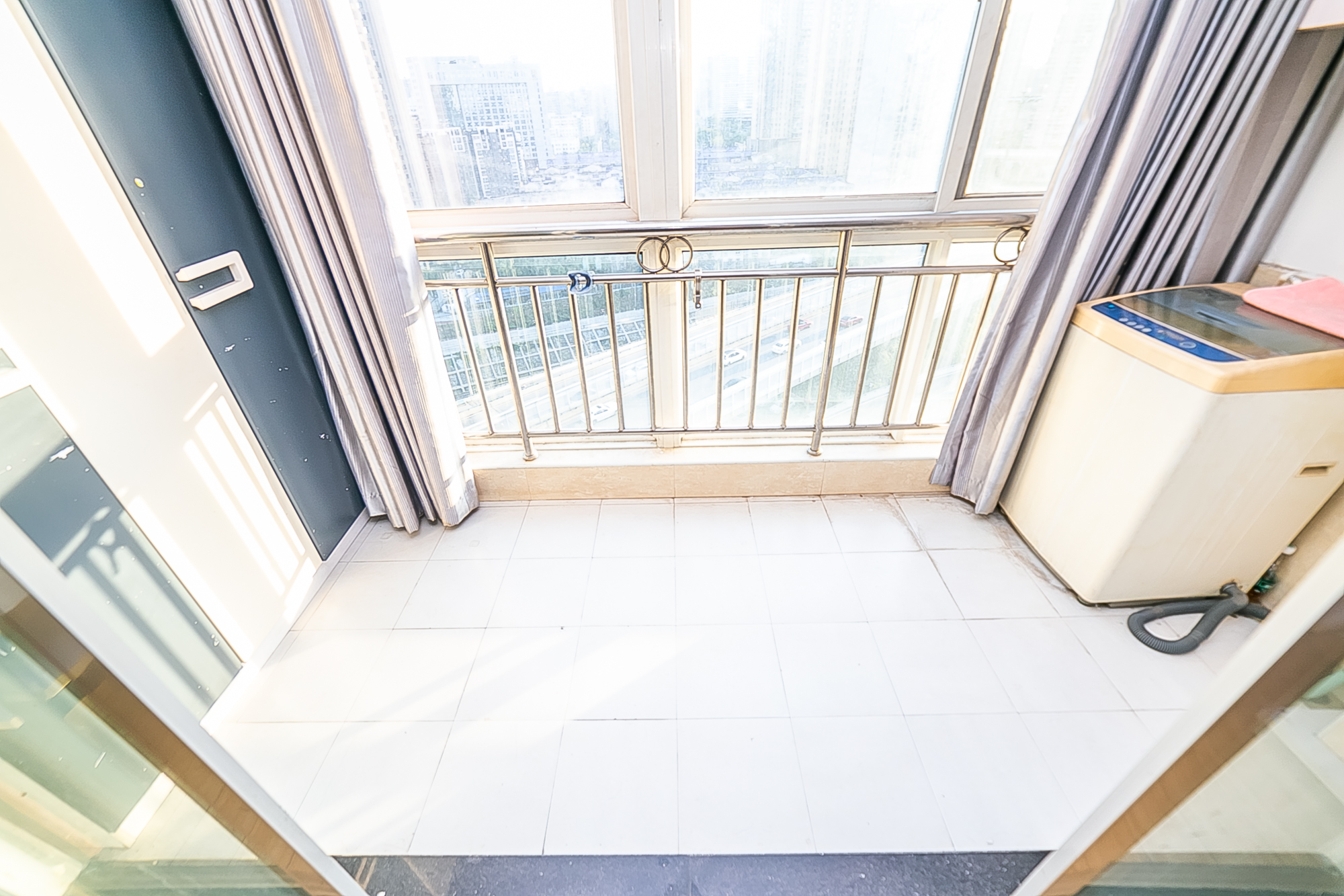 华银园 2室1厅1卫 39.0万 华银园 2室1厅1卫 39.0万其他