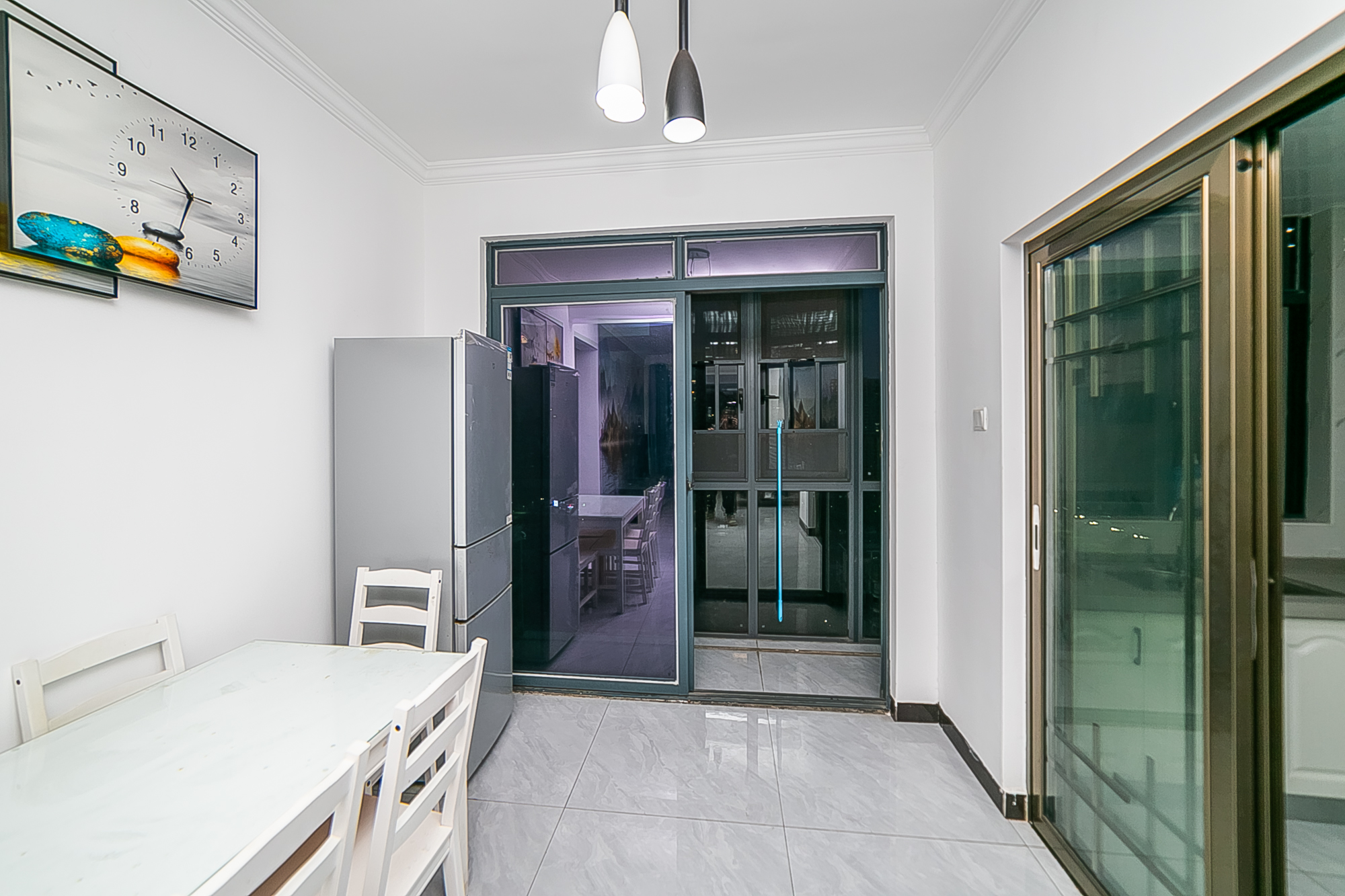 江南华府  4室2厅1卫    120.0万 江南华府  4室2厅1卫    120.0万客厅