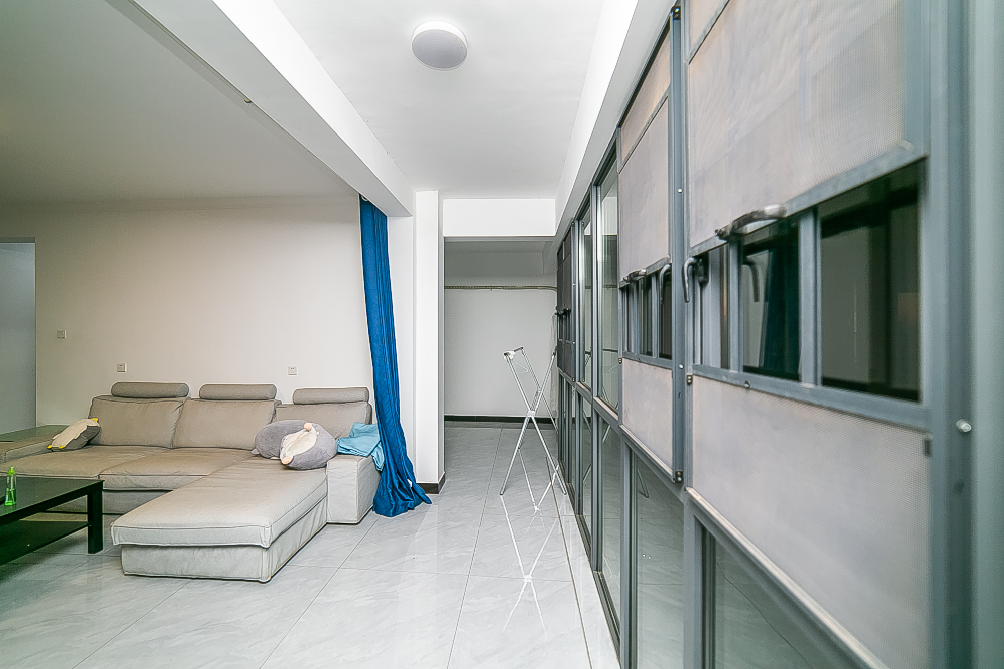 江南华府  4室2厅1卫    120.0万 江南华府  4室2厅1卫    120.0万阳台