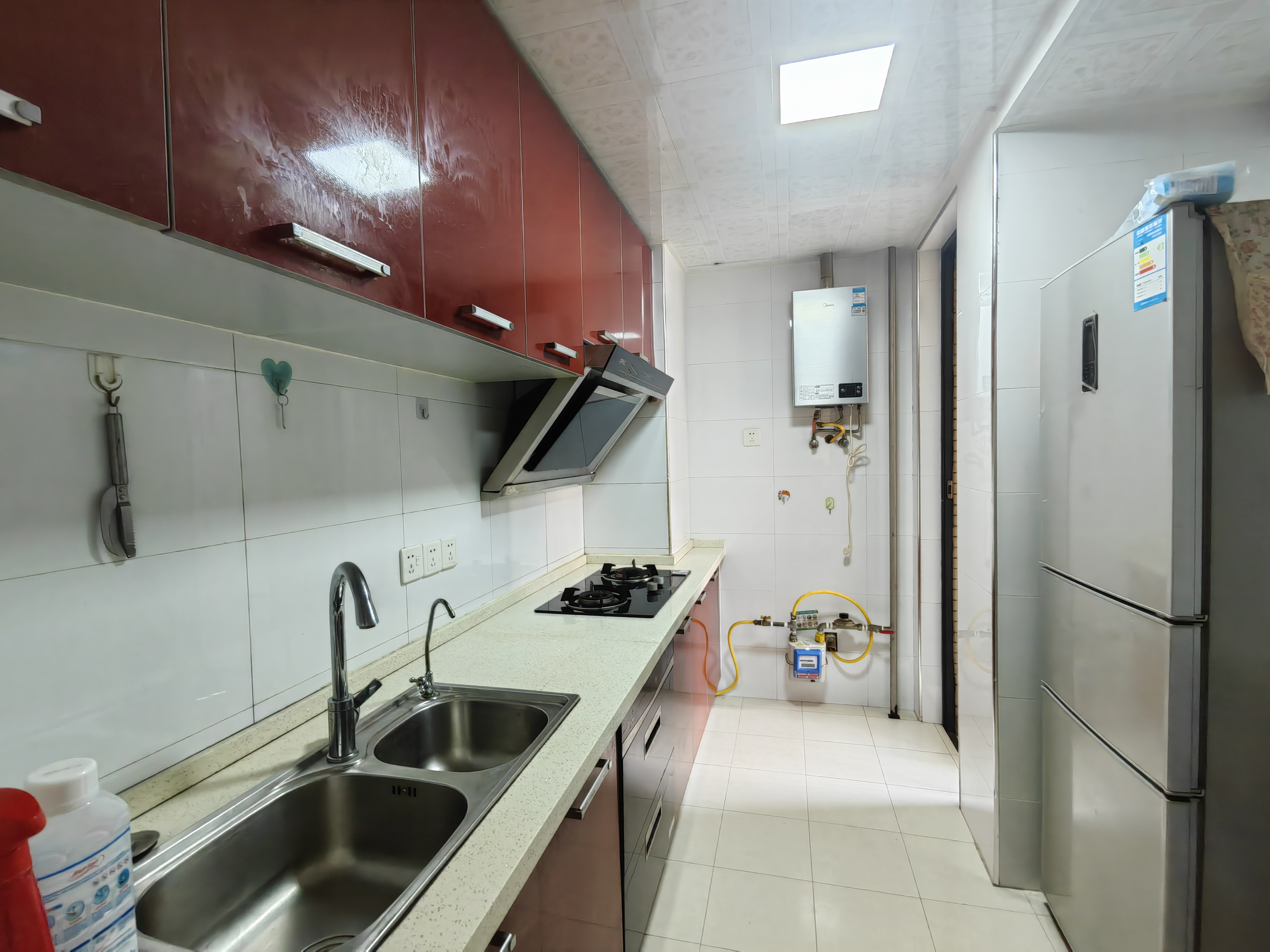 深业睿城 3室2厅1卫 1900.0元/月 深业睿城 3室2厅1卫 1900.0元/月室内图