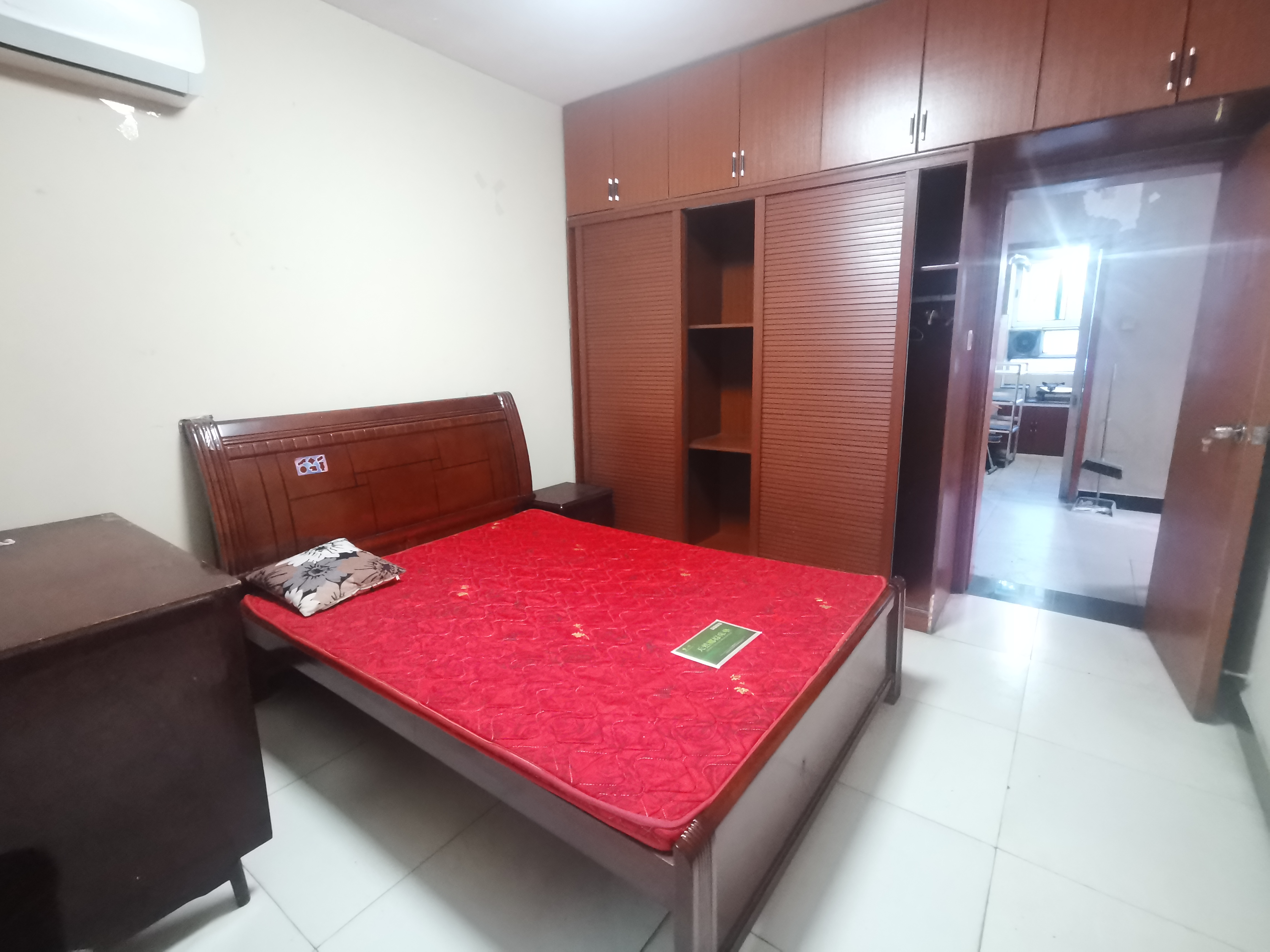 丽臣小区 2室2厅1卫 1900.0元/月 丽臣小区 2室2厅1卫 1900.0元/月室内图