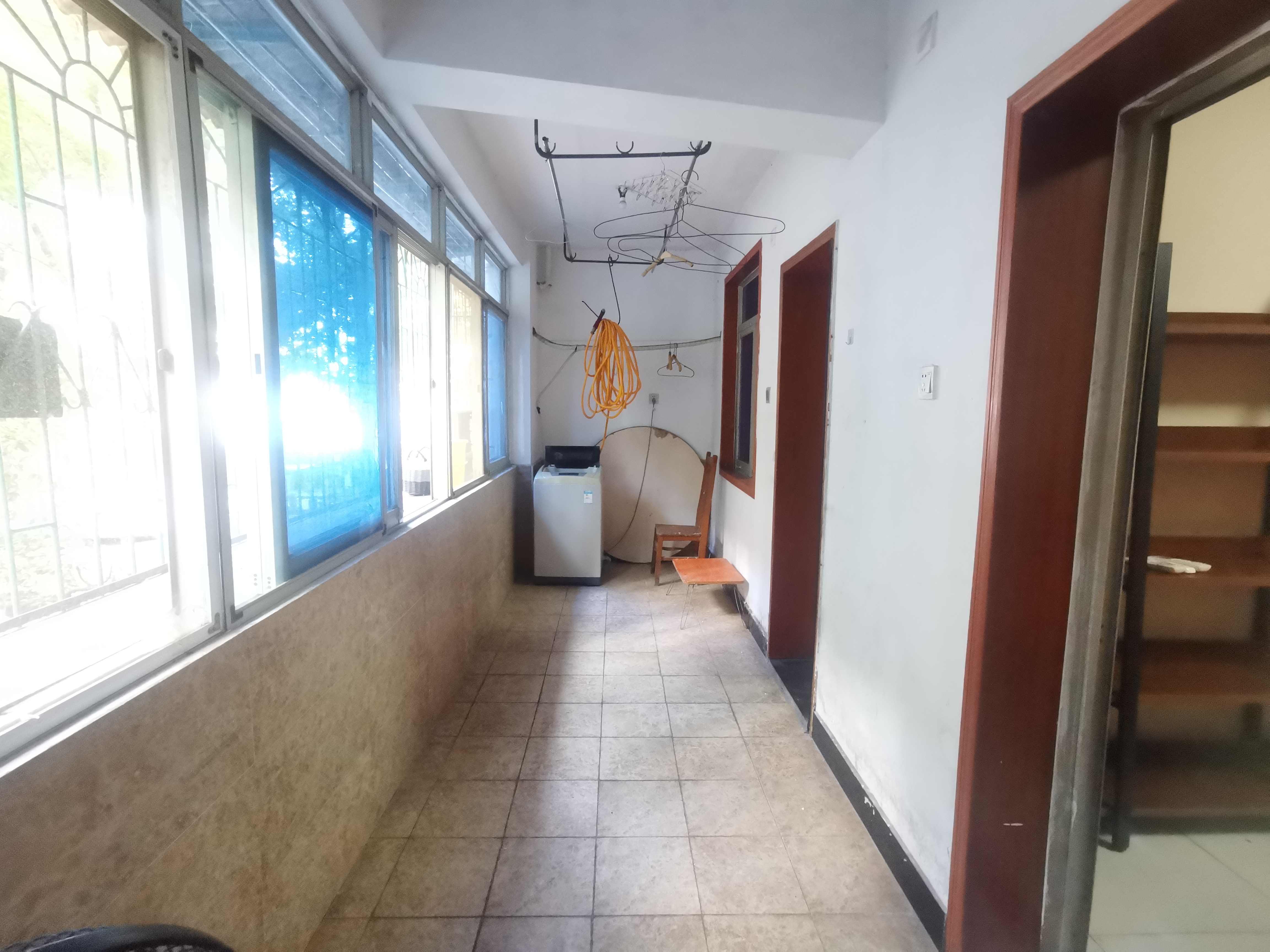 丽臣小区 2室2厅1卫 1900.0元/月 丽臣小区 2室2厅1卫 1900.0元/月室内图