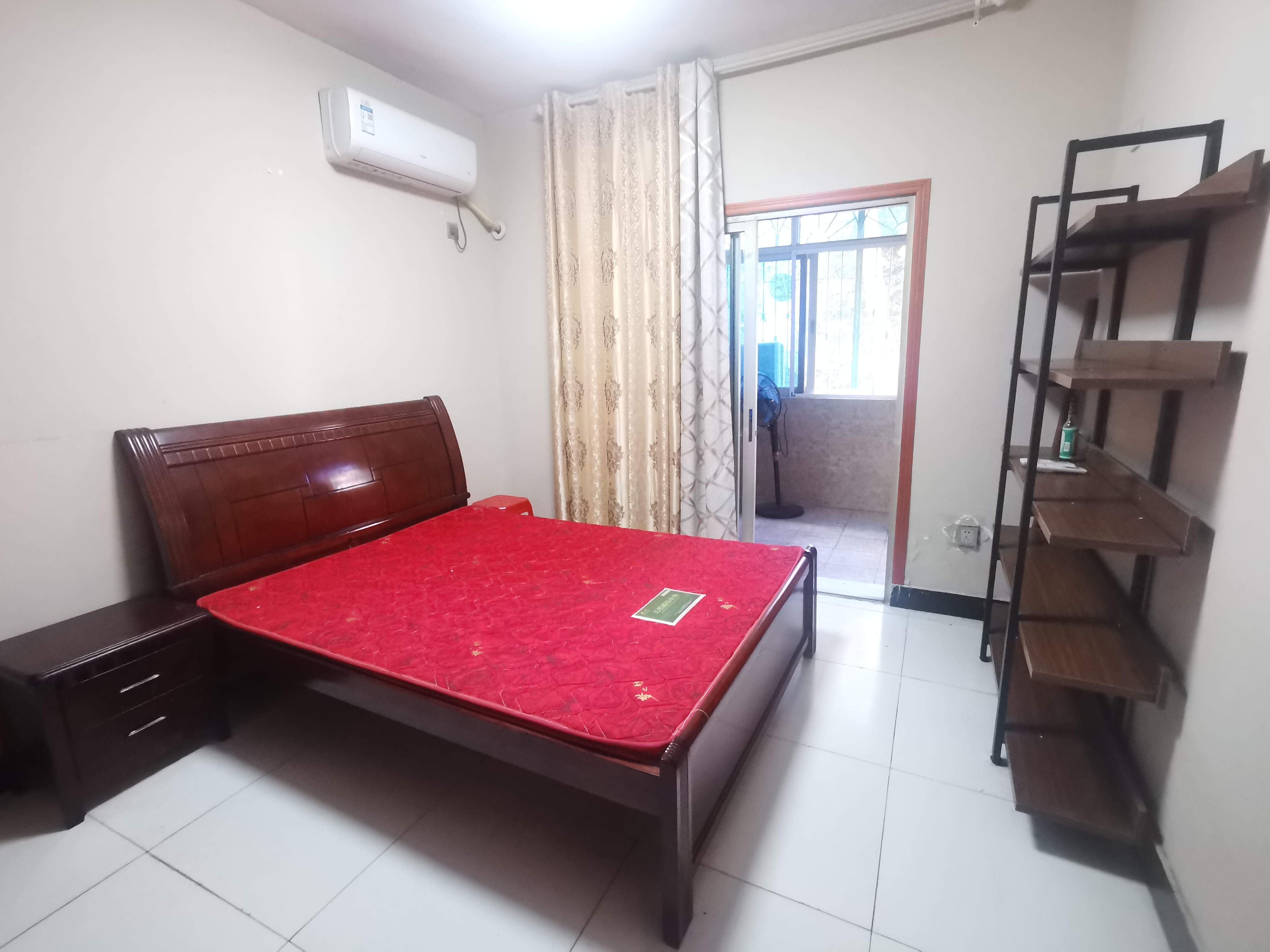 丽臣小区 2室2厅1卫 1900.0元/月 丽臣小区 2室2厅1卫 1900.0元/月室内图