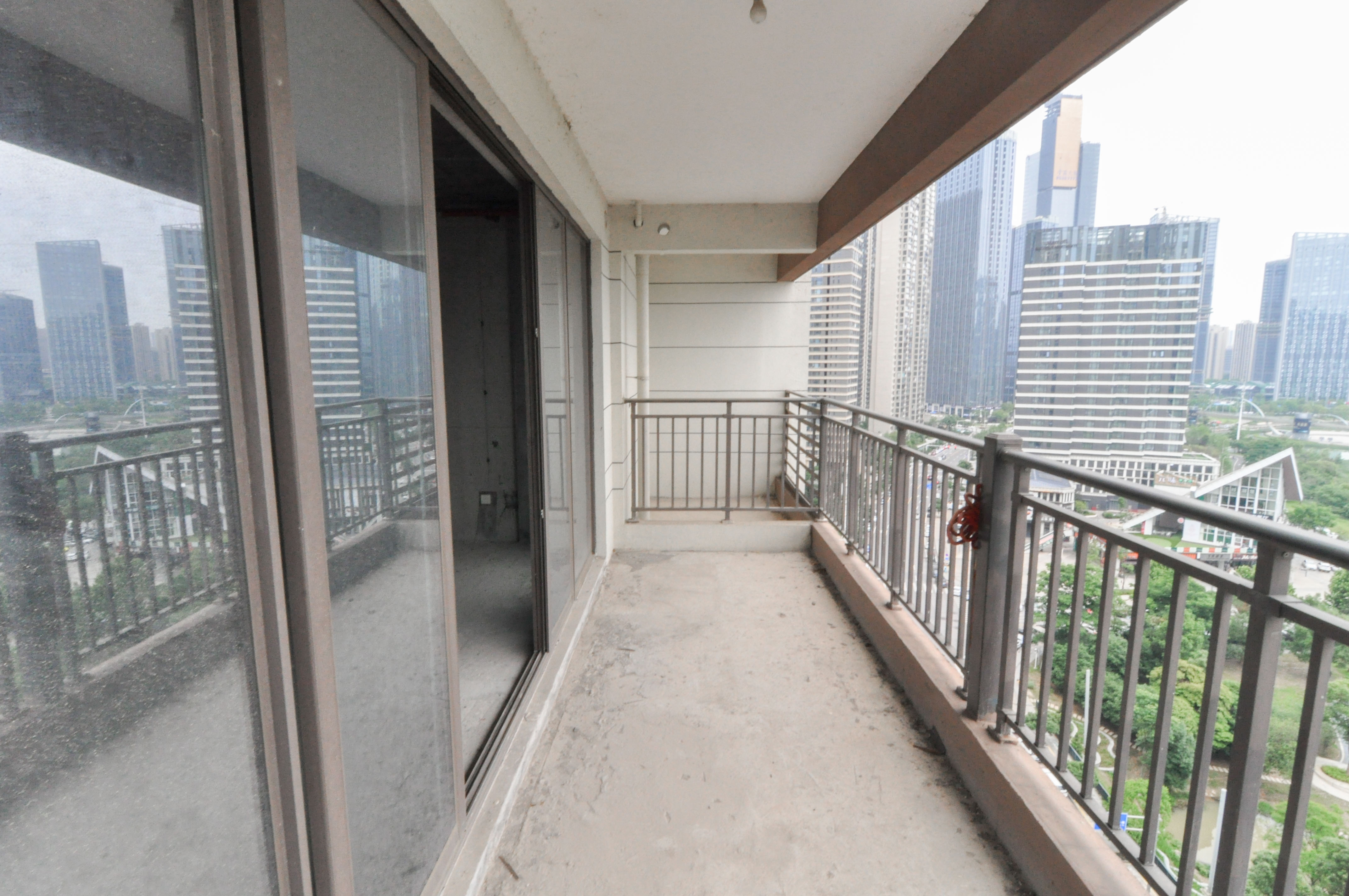 佳兆业云顶梅溪湖(佳兆业梅溪荟) 4室2厅2卫 298.0万 佳兆业云顶梅溪湖(佳兆业梅溪荟) 4室2厅2卫 298.0万其他